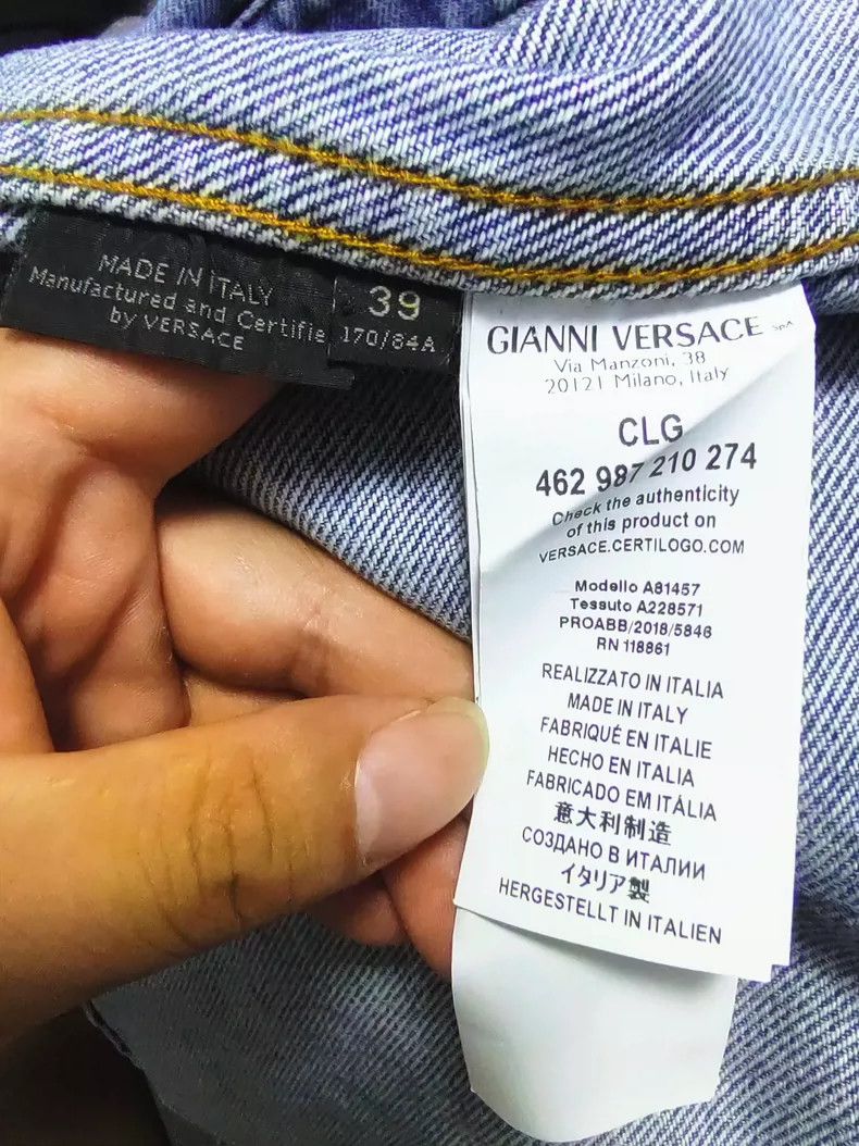 Versace Versace Graffiti denim jacket Size US S / EU 44-46 / 1 - 6 Thumbnail