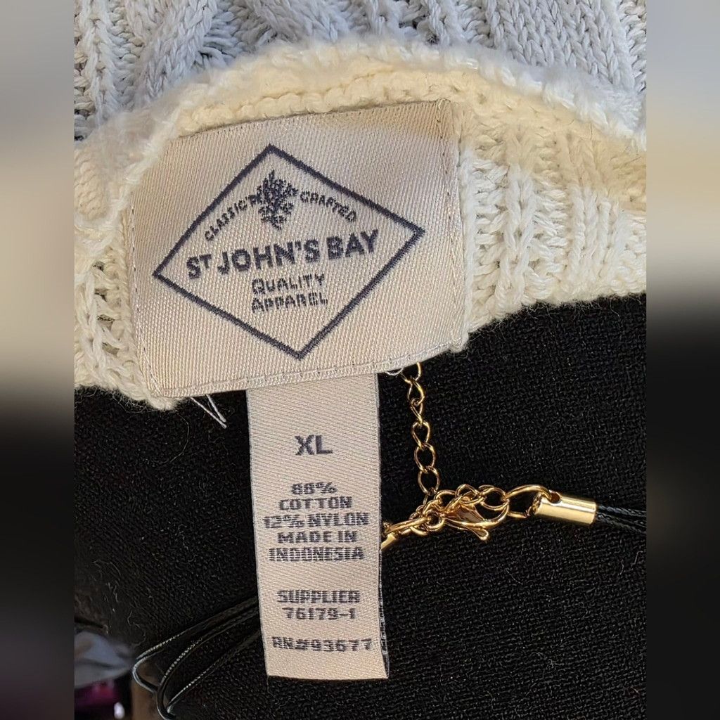St. Johns Bay St. Johns Bay Women's Cream Cable Knit Sweater Size XL / US 12-14 / IT 48-50 - 4 Thumbnail
