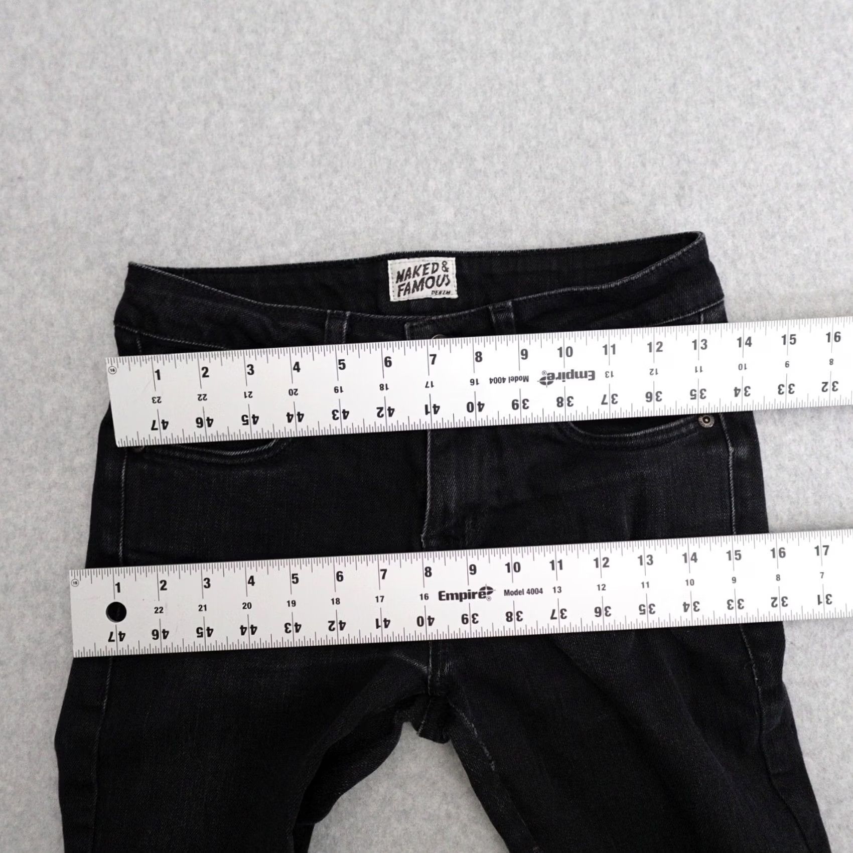 Denime Naked & Famous Denim Jeans Slim 28 Black Denim 28x26 Mens Regular Straight 9.5oz Denim Size 28 Black Jeans Skinny Fit 28x26 Size US 28 / EU 44 - 7 Thumbnail