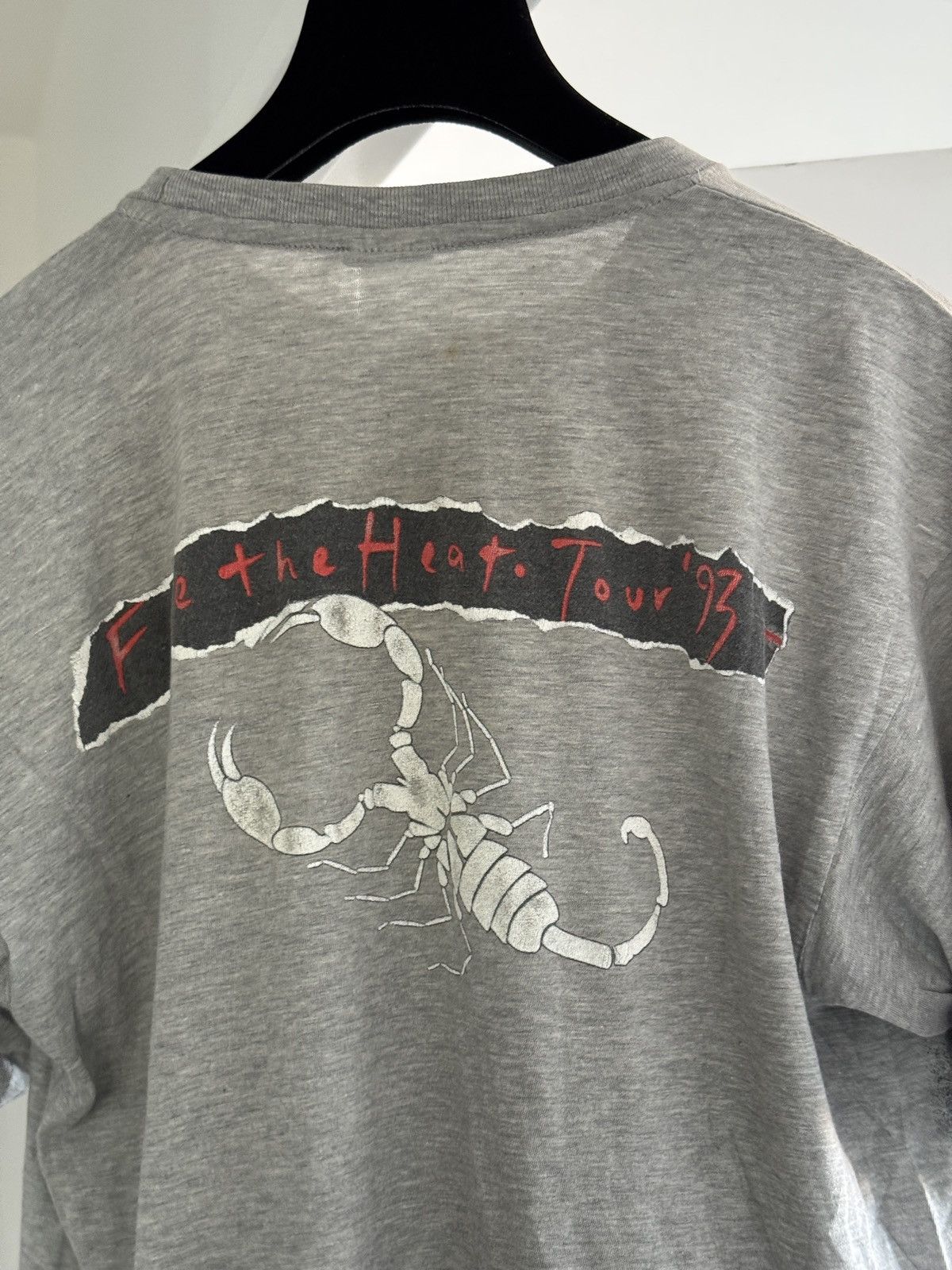 Band Tees *RARE* 1993 90s VINTAGE SCORPIONS FACE THE HEAT BIG MOUTH Size US XL / EU 56 / 4 - 5 Thumbnail