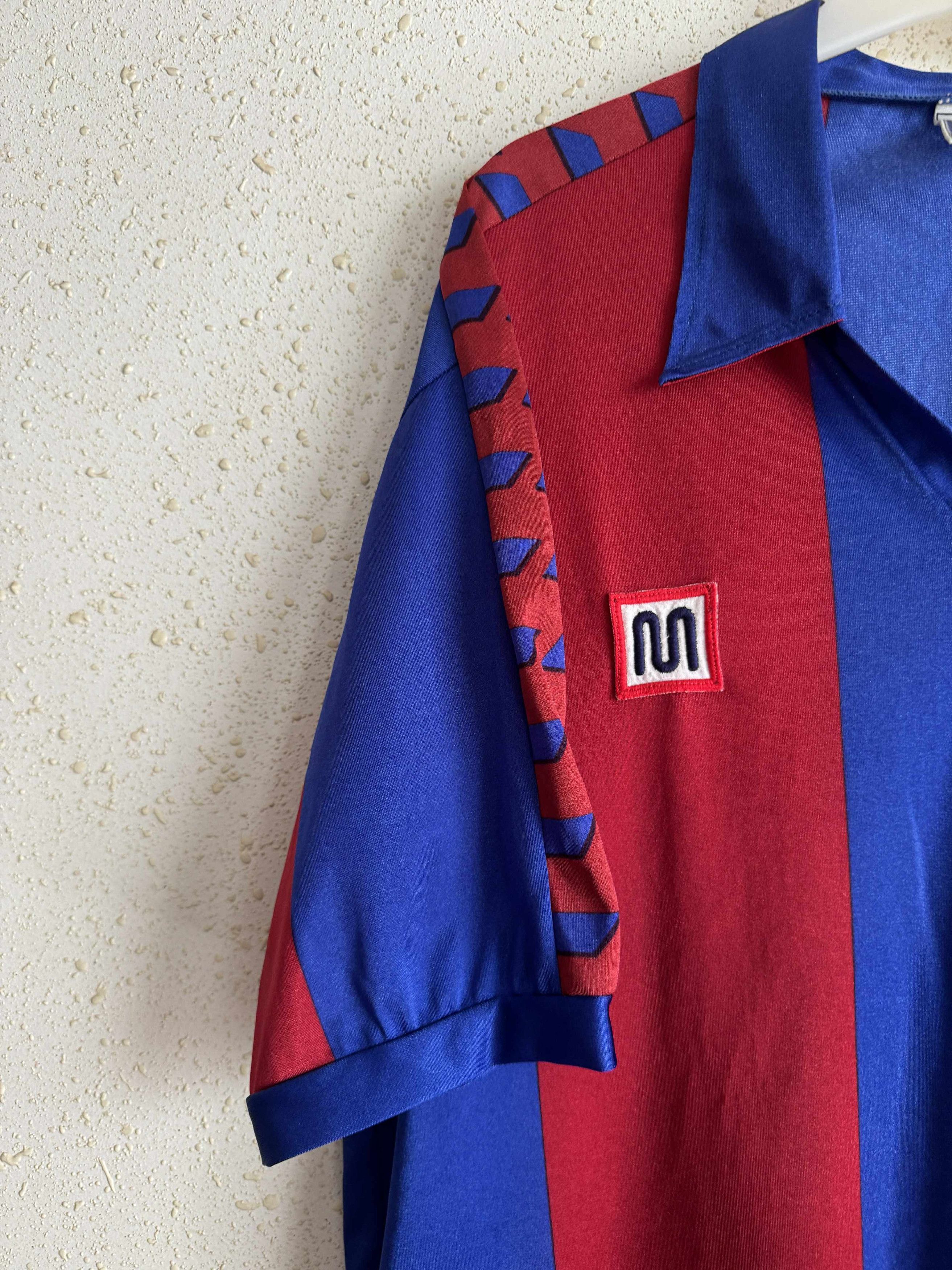 Vintage FC Barcelona 1983/84 Home Shirt Player Issue #16 MEYBA Size US XL / EU 56 / 4 - 7 Thumbnail