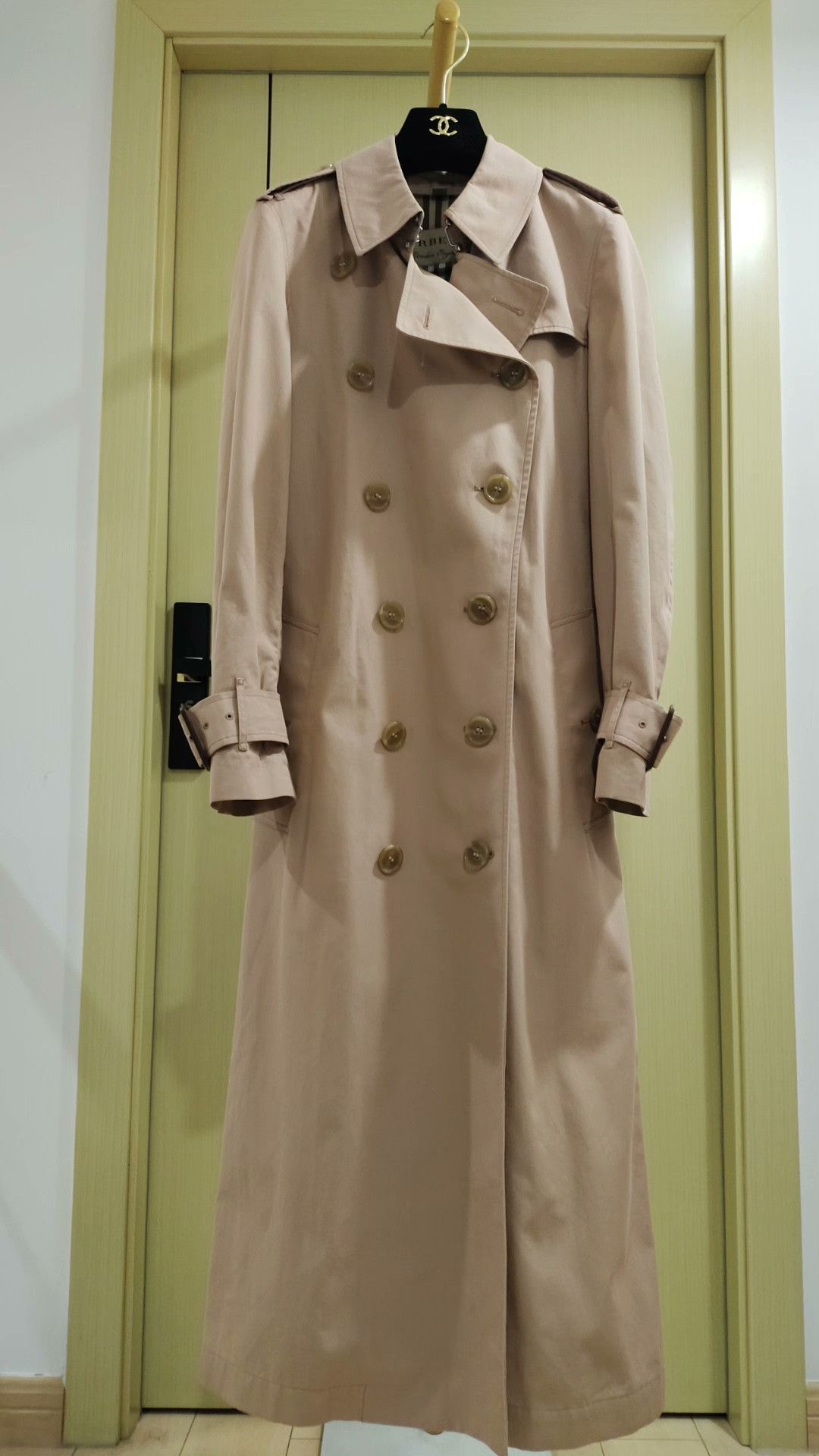 Burberry Burberry Khaki Pink Long Trench Coat Size M / US 6-8 / IT 42-44 - 1 Thumbnail