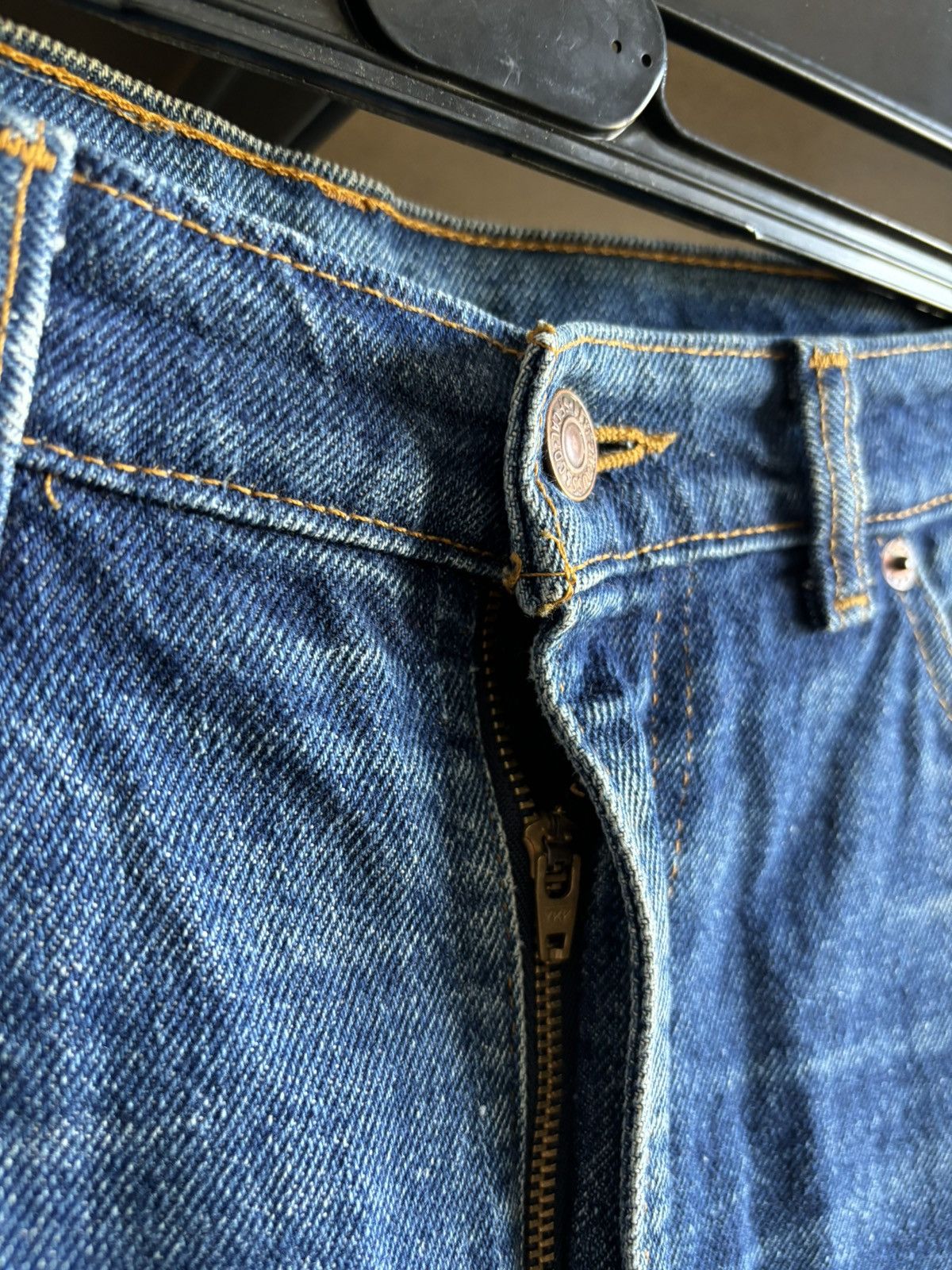 Levi's Vintage 90s Levi’s 619 Tab Faded Denim Jeans Pants 80s 90s Size US 32 / EU 48 - 4 Thumbnail