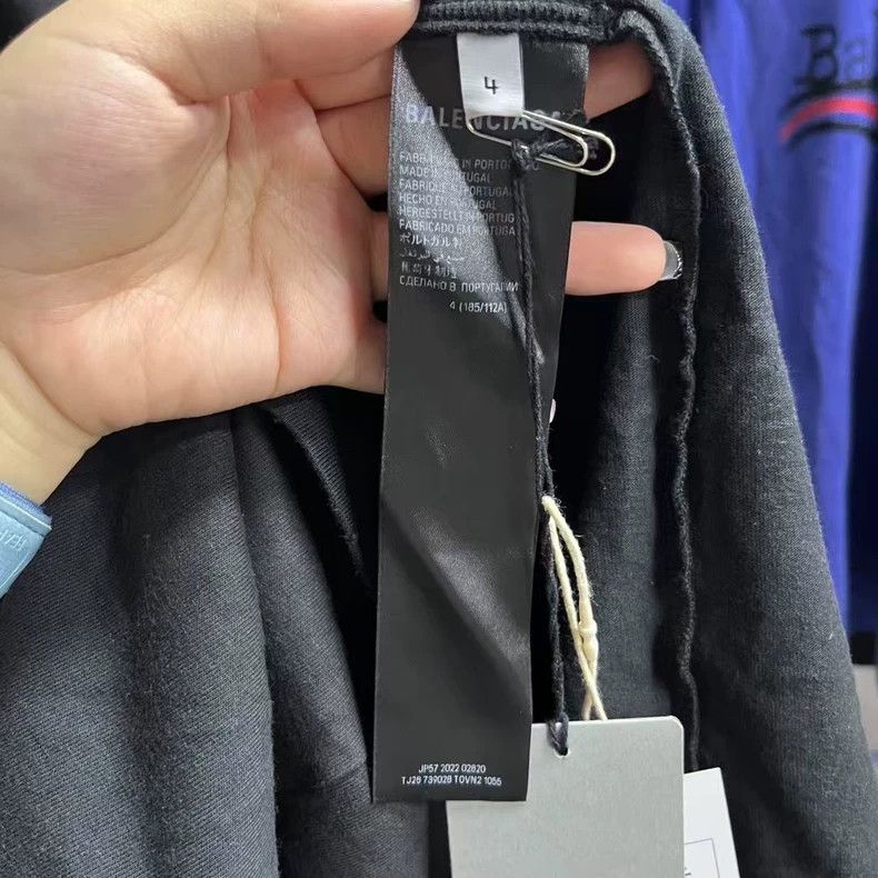 Balenciaga Balenciaga Black letter embroidery badge round neck short Size US L / EU 52-54 / 3 - 5 Thumbnail