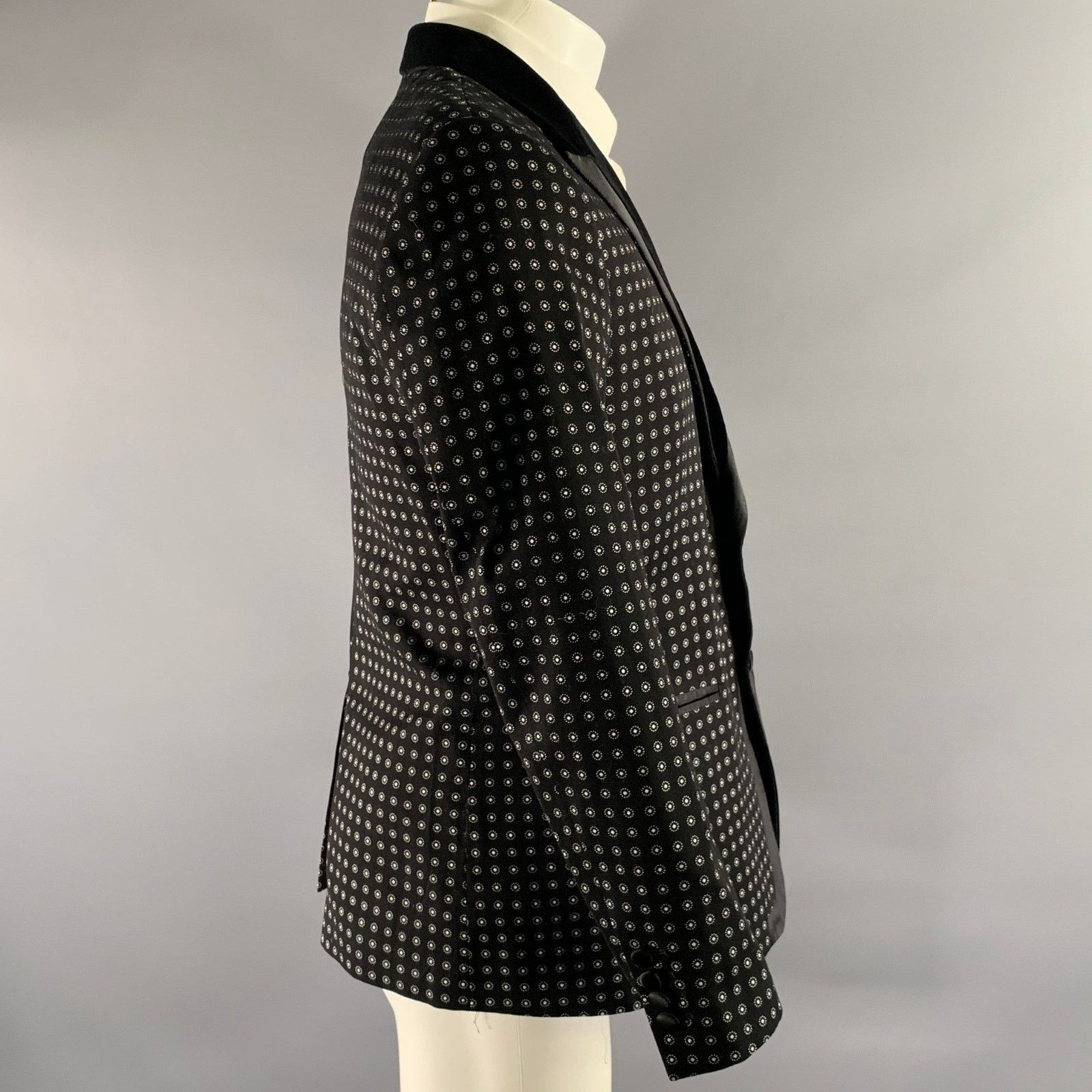 Dolce & Gabbana DOLCE & GABBANA 40 Black White Dot Cotton Tuxedo Sport Coat Size 40R - 3 Thumbnail