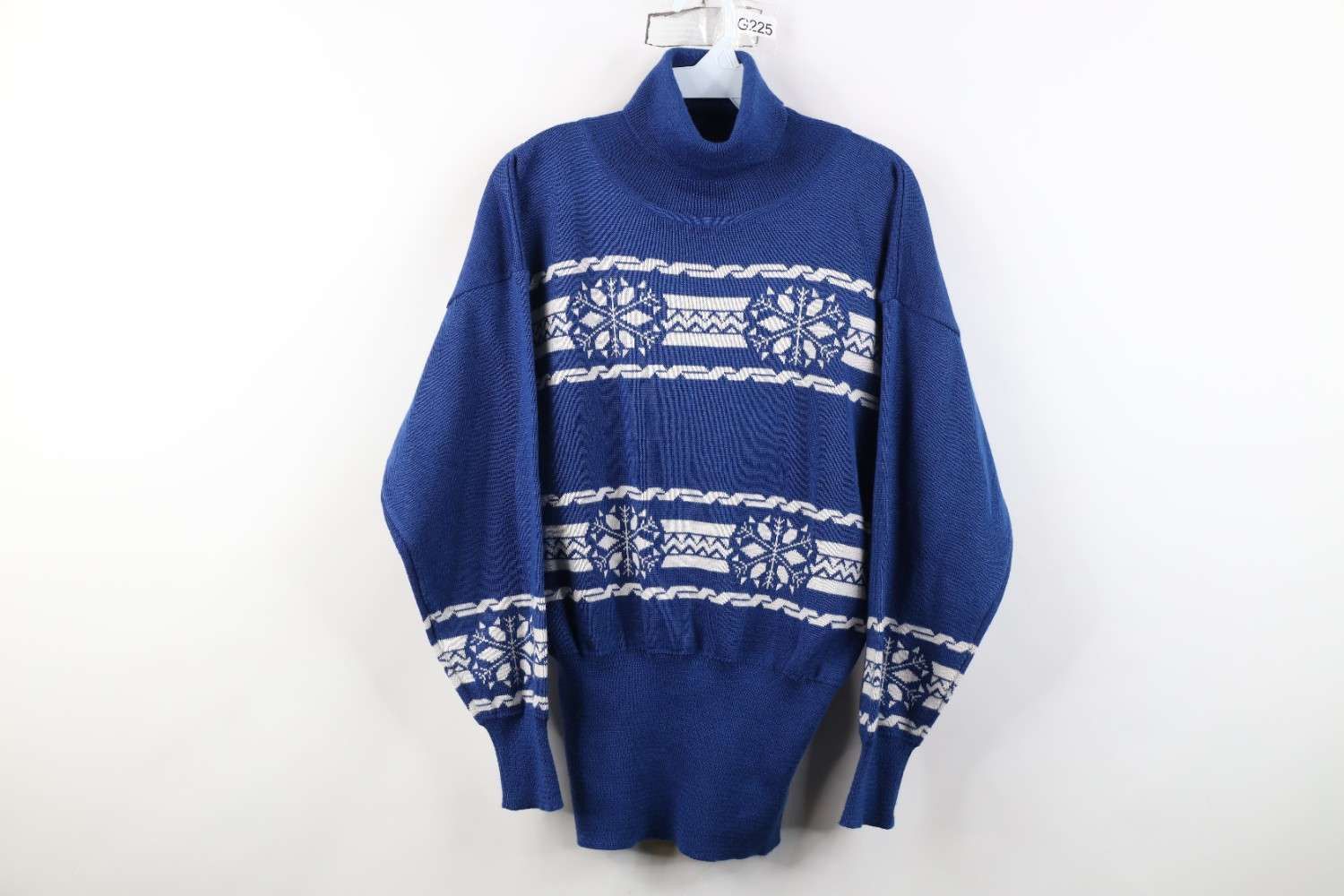 Vintage Vintage 80s 90s Snowflake Fair Isle Turtleneck Sweater Size L / US 10 / IT 46 - 1 Thumbnail