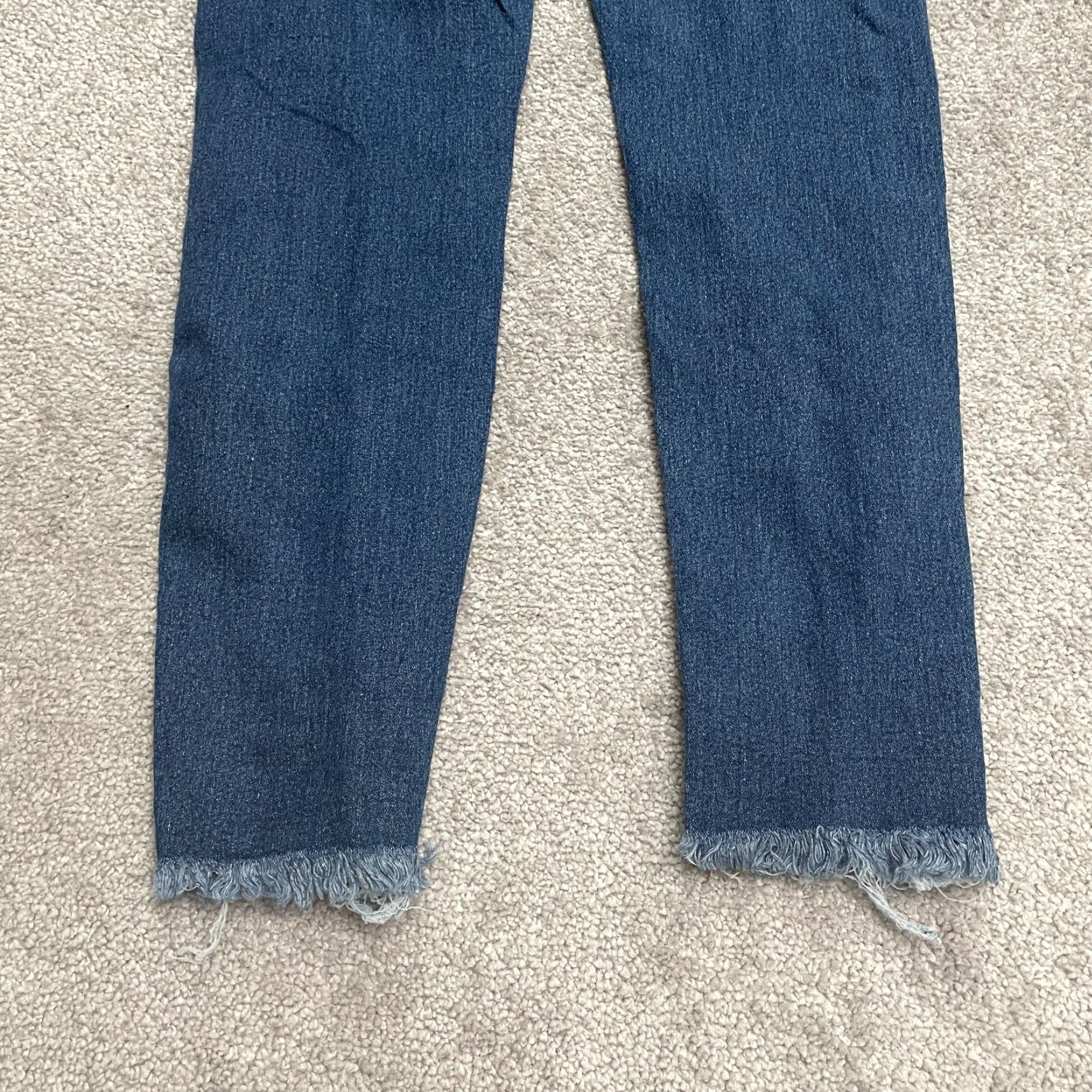 Vintage B.O.B Jeans Distressed Skinny Denim 28x26 Juniors 13/14 Blue Dark Wash High Rise Women Womens Jeans Size 34" / US 12 / IT 48 - 6 Thumbnail