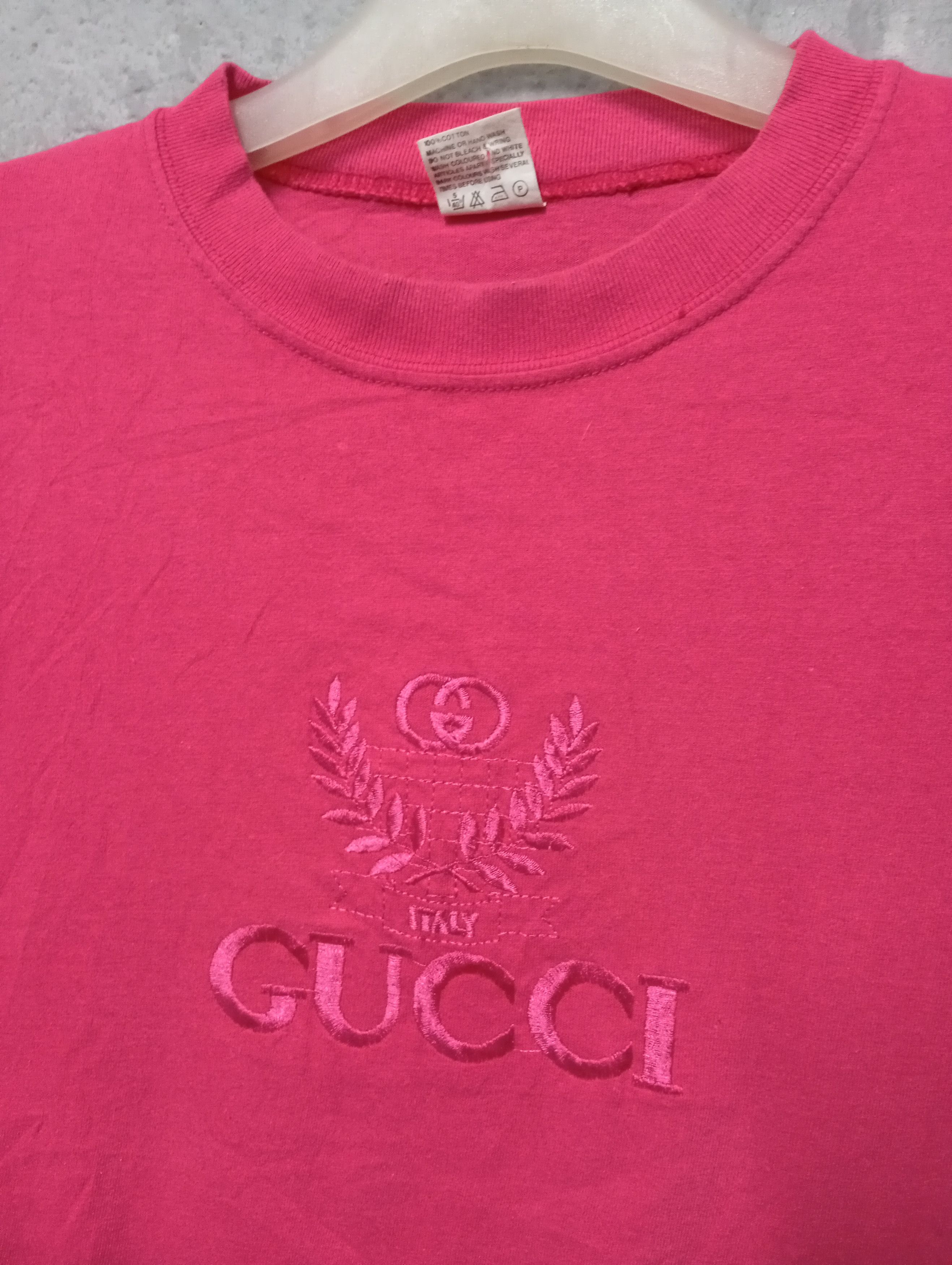 Vintage ❌LAST DROP ❌ Vintage 90s Gucci Embroidery Logo Tshirt Size US M / EU 48-50 / 2 - 2 Thumbnail