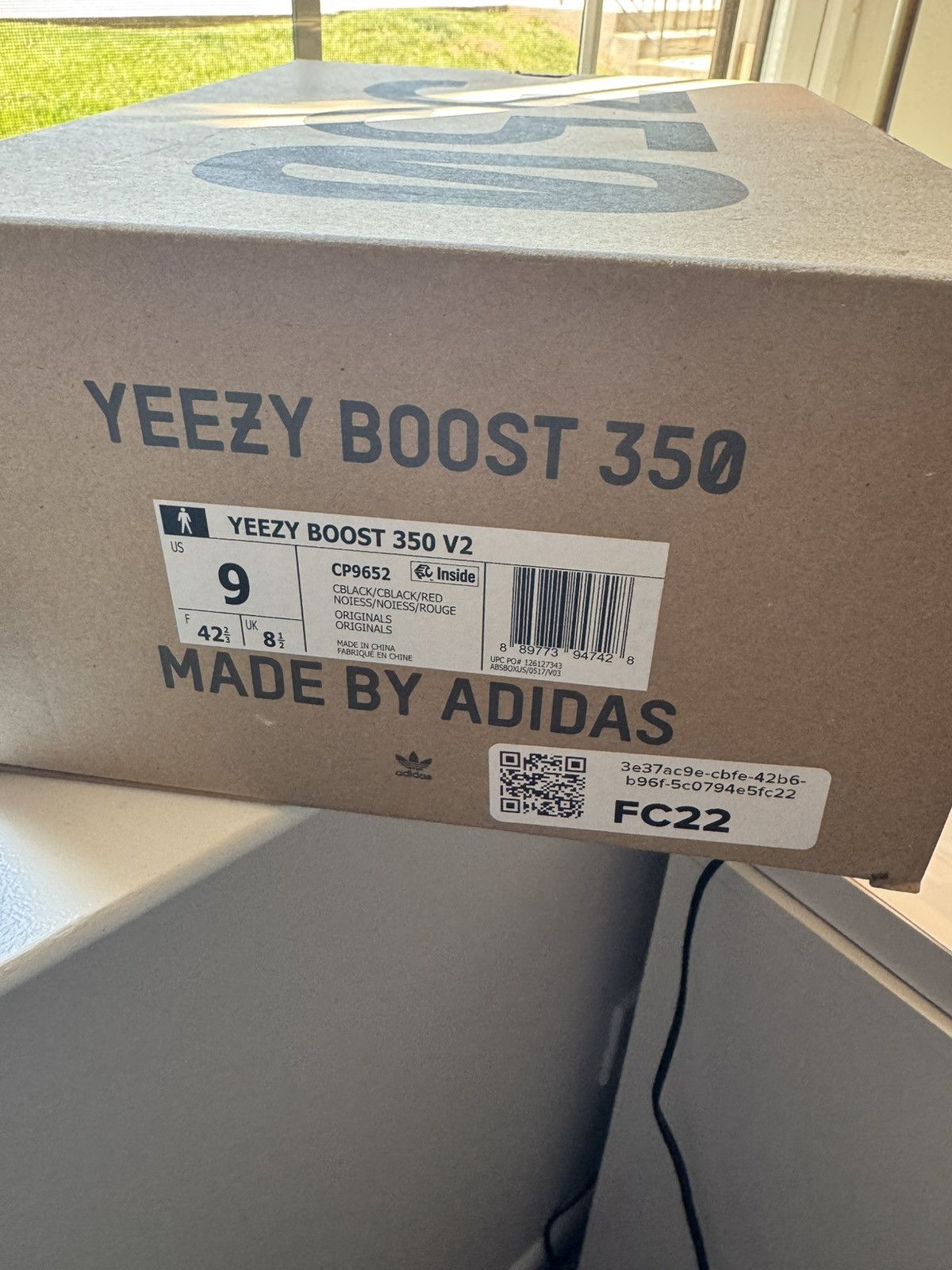 Yeezy Yeezy Boost 350 Breds Size US 9 / EU 42 - 8 Thumbnail