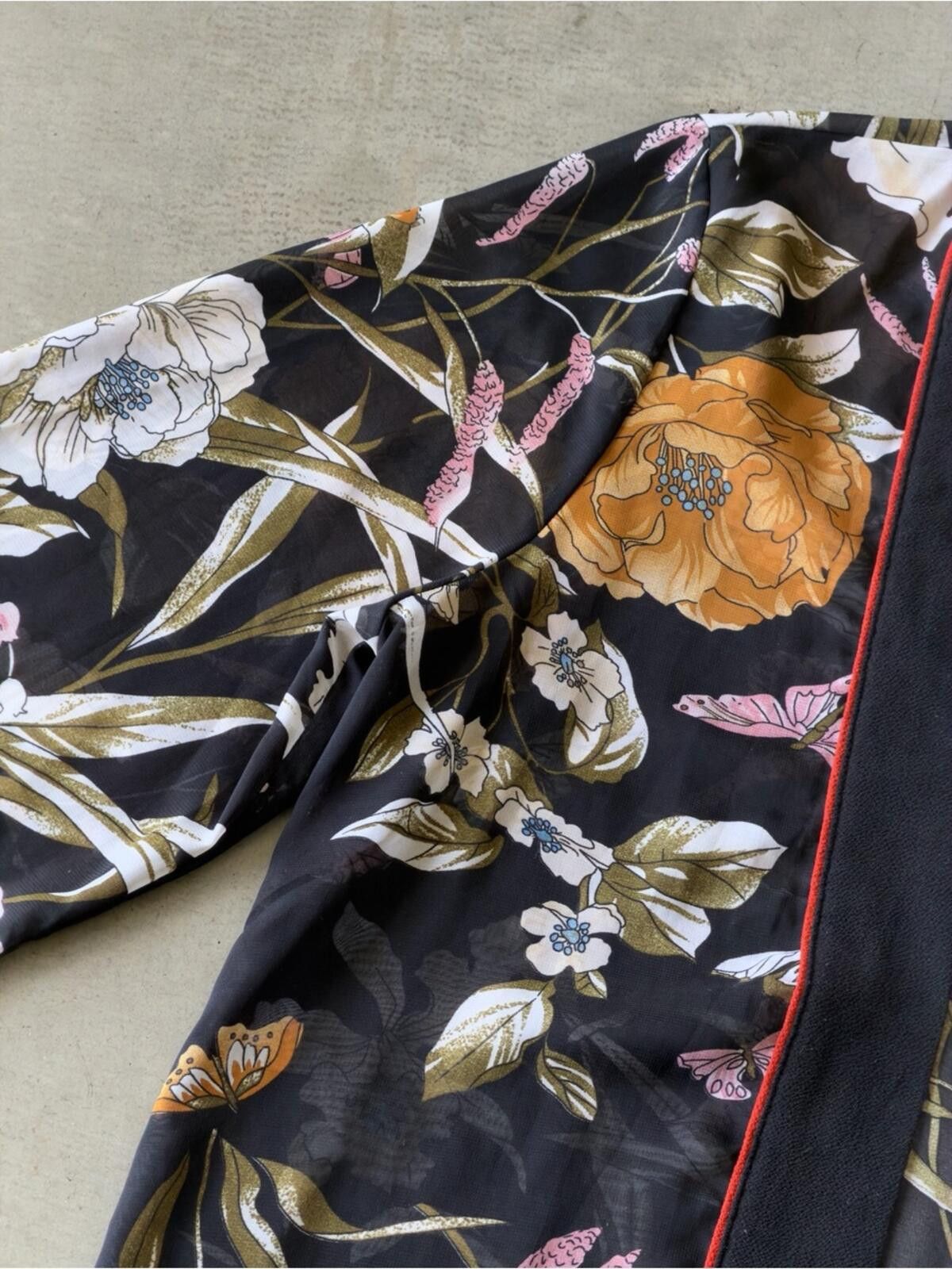 Fashion Nova Fashion Nova / Floral Kimono / Black Multi Size ONE SIZE - 4 Thumbnail