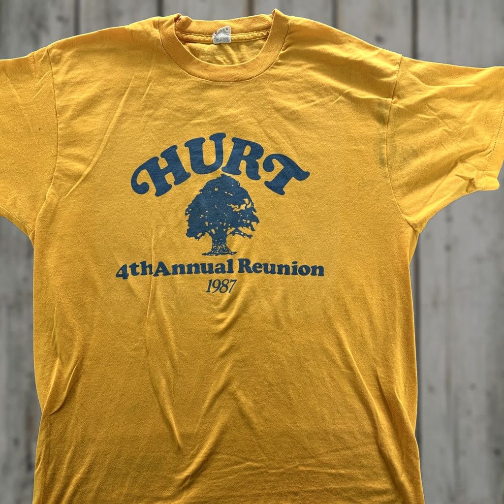 Vintage VINTAGE Hurt Family Reunion Shirt Mens XL Yellow 1987 Graphic Tee Made USA 80s SS Size US XL / EU 56 / 4 - 1 Thumbnail