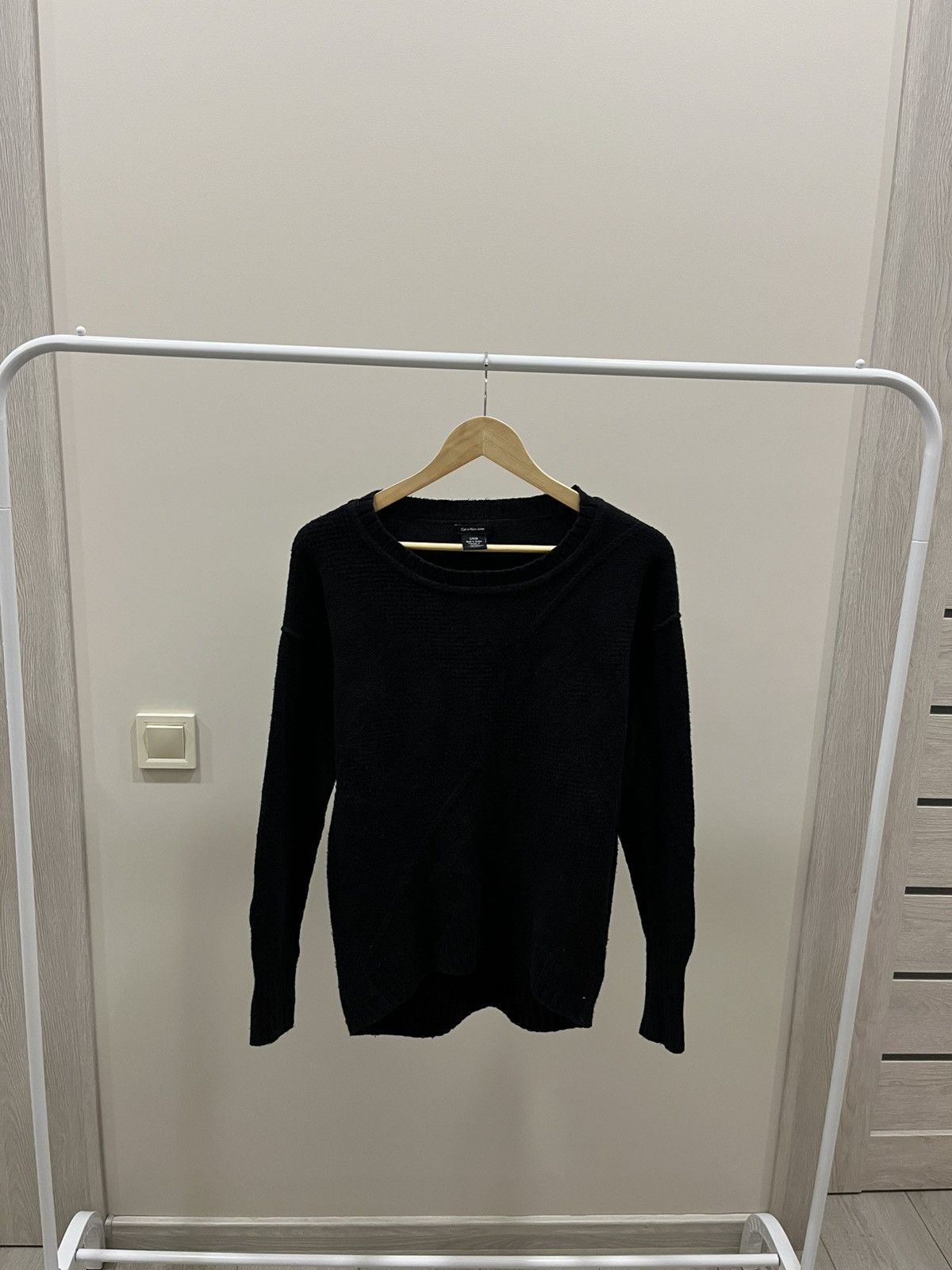 Calvin Klein Calvin Klein Sweater Mens S Fleece Sweatshirt Black Pullover Size US S / EU 44-46 / 1 - 1 Thumbnail