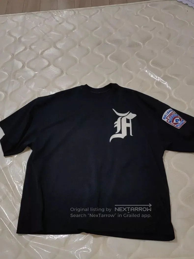 Fear of God Fear of God Mesh Short Sleeve S. Size US S / EU 44-46 / 1 - 1 Thumbnail