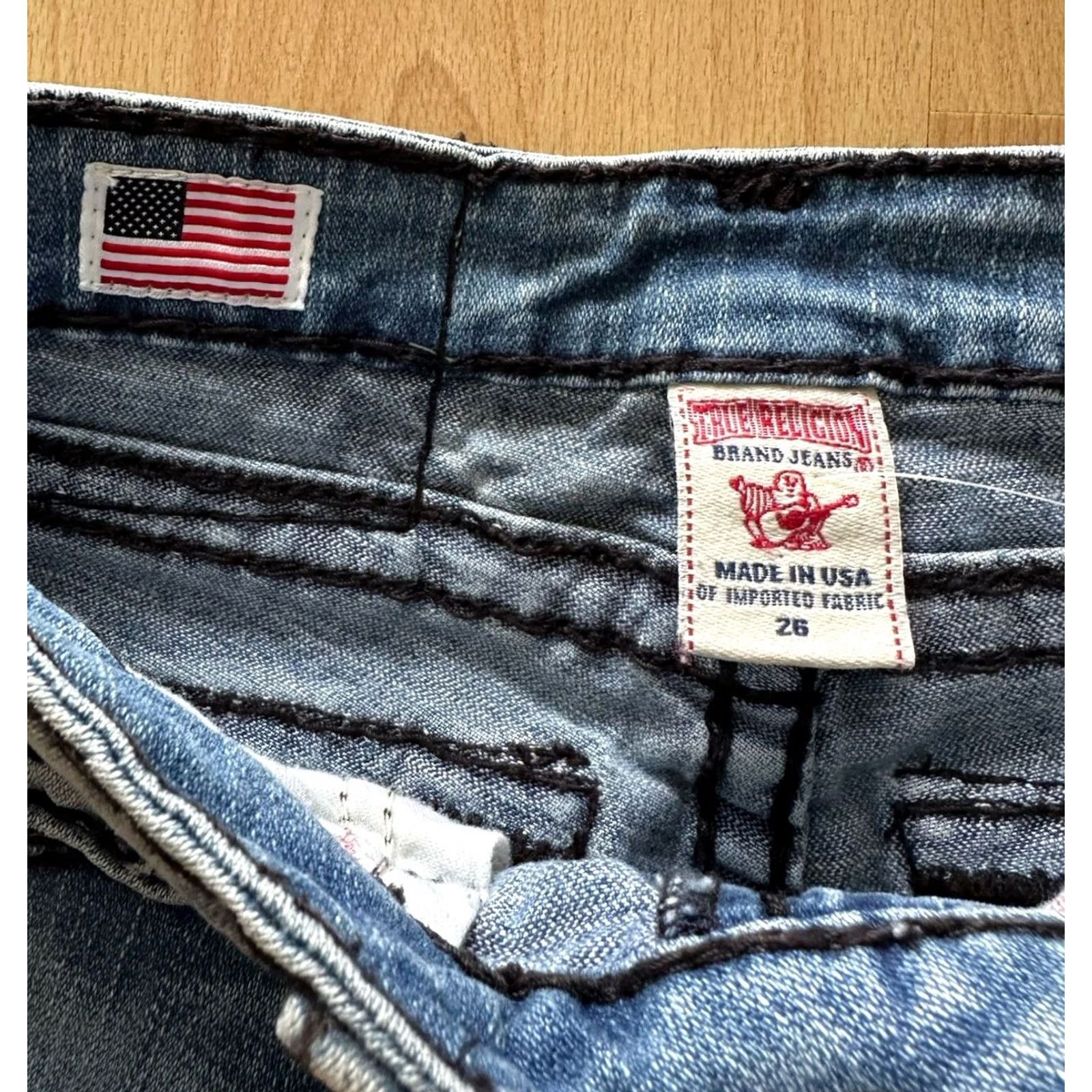 True Religion VINTAGE True Religion Jeans Shorts Women’s Mini Cut Off 26 Low Rise Denim Y2K/90s Logo Embroidered Pocket Blue Womens Size 26" / US 2 / IT 38 - 7 Thumbnail
