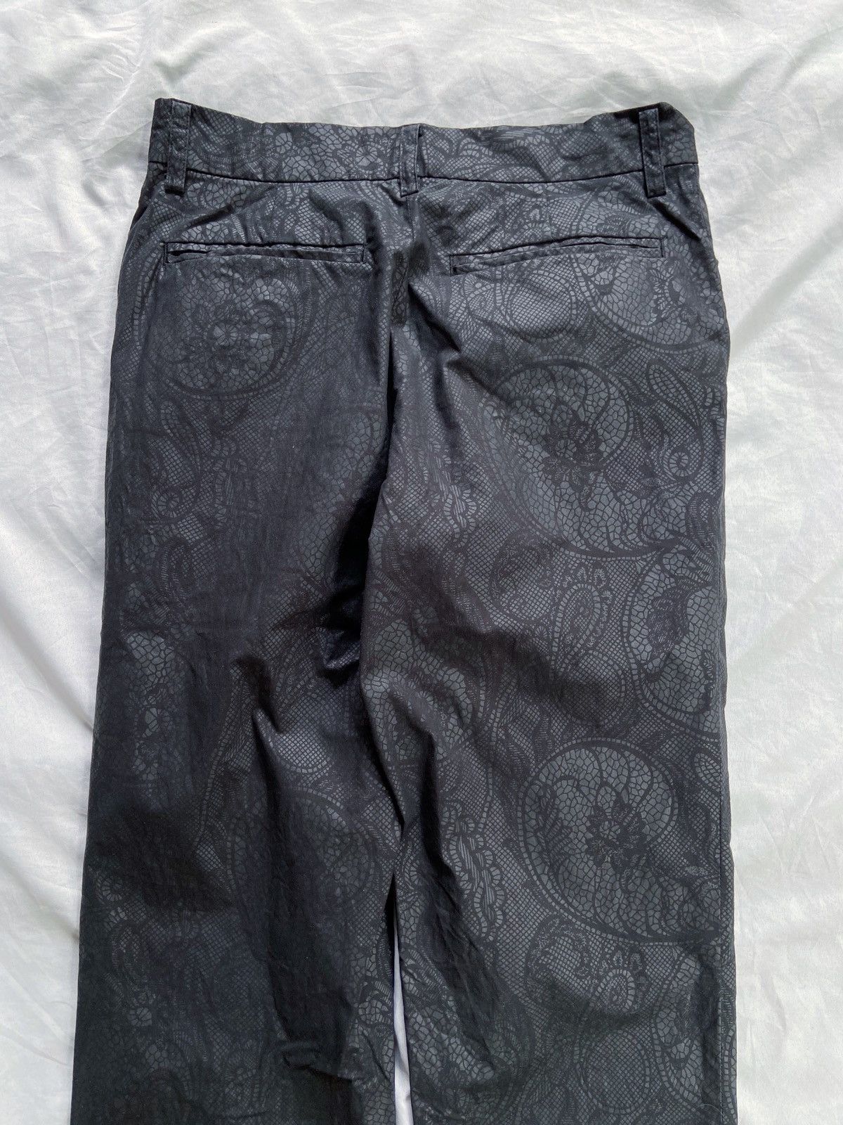 5351 POUR LES HOMMES 5351 POUR LES HOMMES BANDANA CASUAL PANTS Size US 29 - 14 Thumbnail