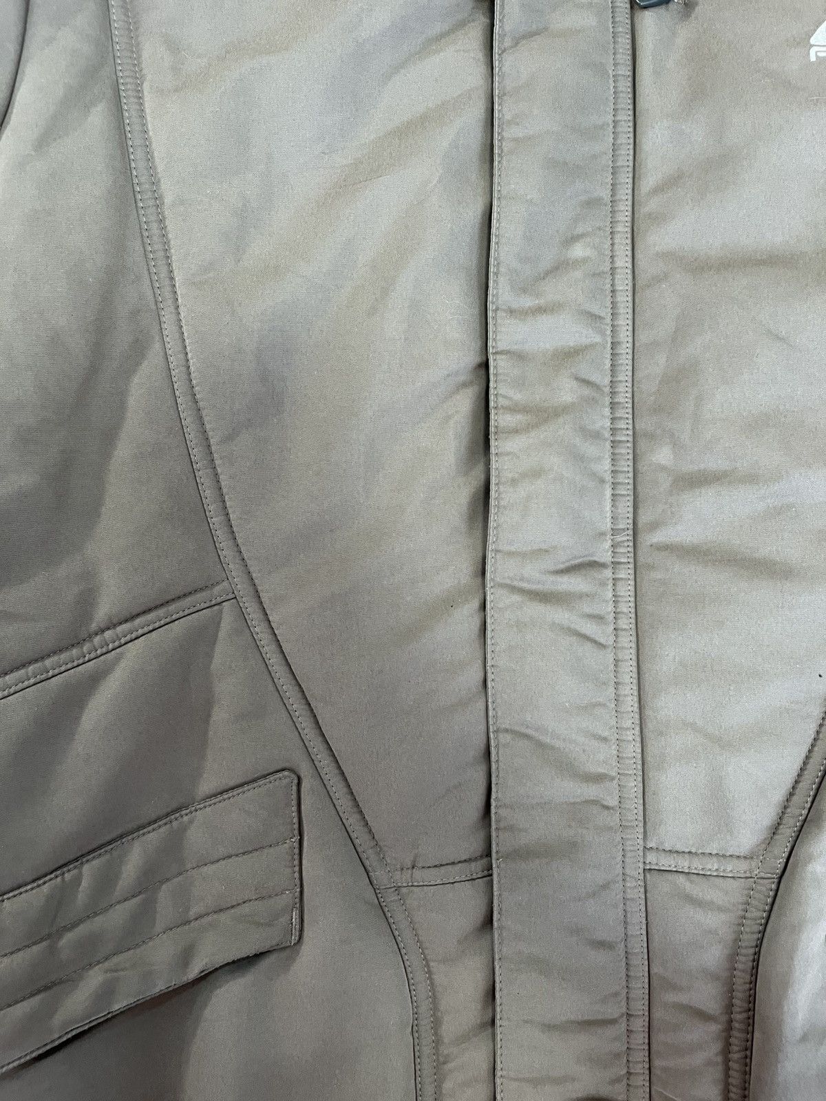 Nike ACG Vintage Nike ACG Parka Jacket Fur Hood Beige Winter Coat Size US M / EU 48-50 / 2 - 17 Thumbnail