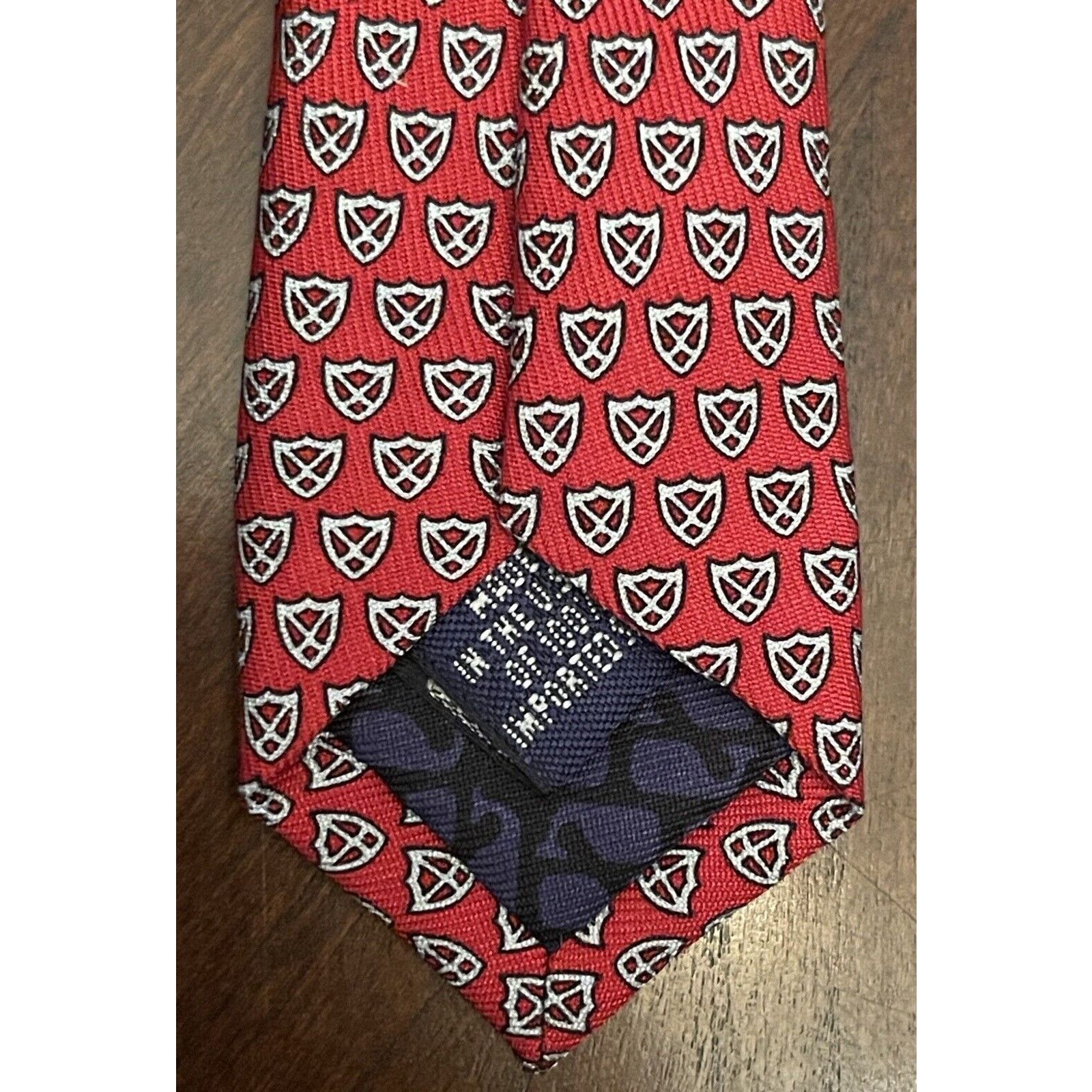 Vineyard Vines Vineyard Vines Fairfield County Day School Silk Made In Usa Size ONE SIZE - 7 Thumbnail