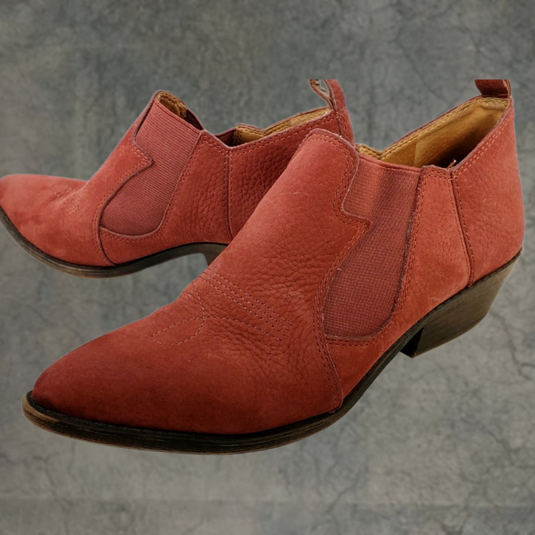 Lucky Brand VINTAGE Lucky Brand Joelle Nubuck Western Style Booties Womens 7M 37EU Burgundy Red Boots Size US 7 / IT 37 - 1 Thumbnail