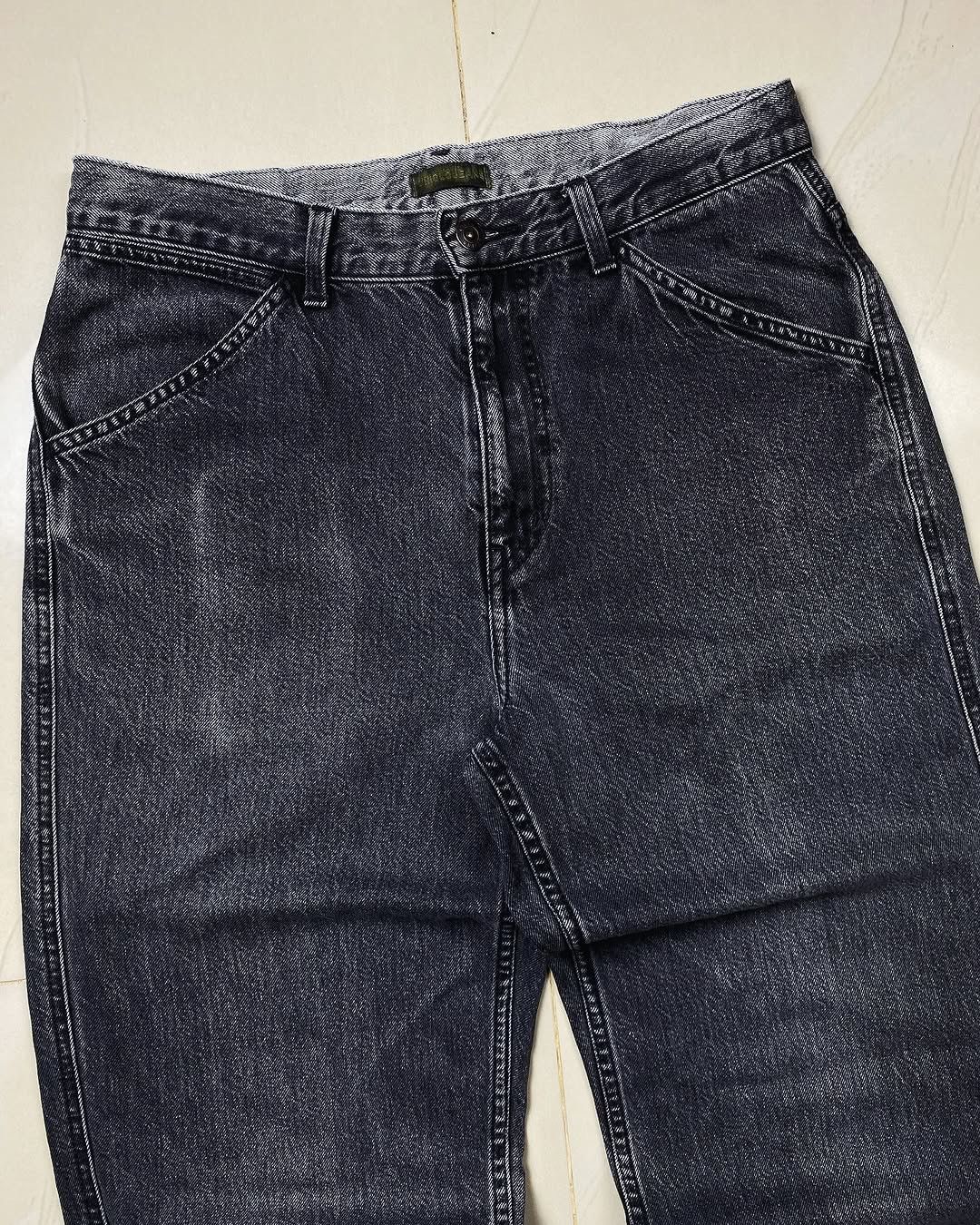 Uniqlo Uniqlo Black washed Baggy Jeans Size US 30 / EU 46 - 3 Thumbnail