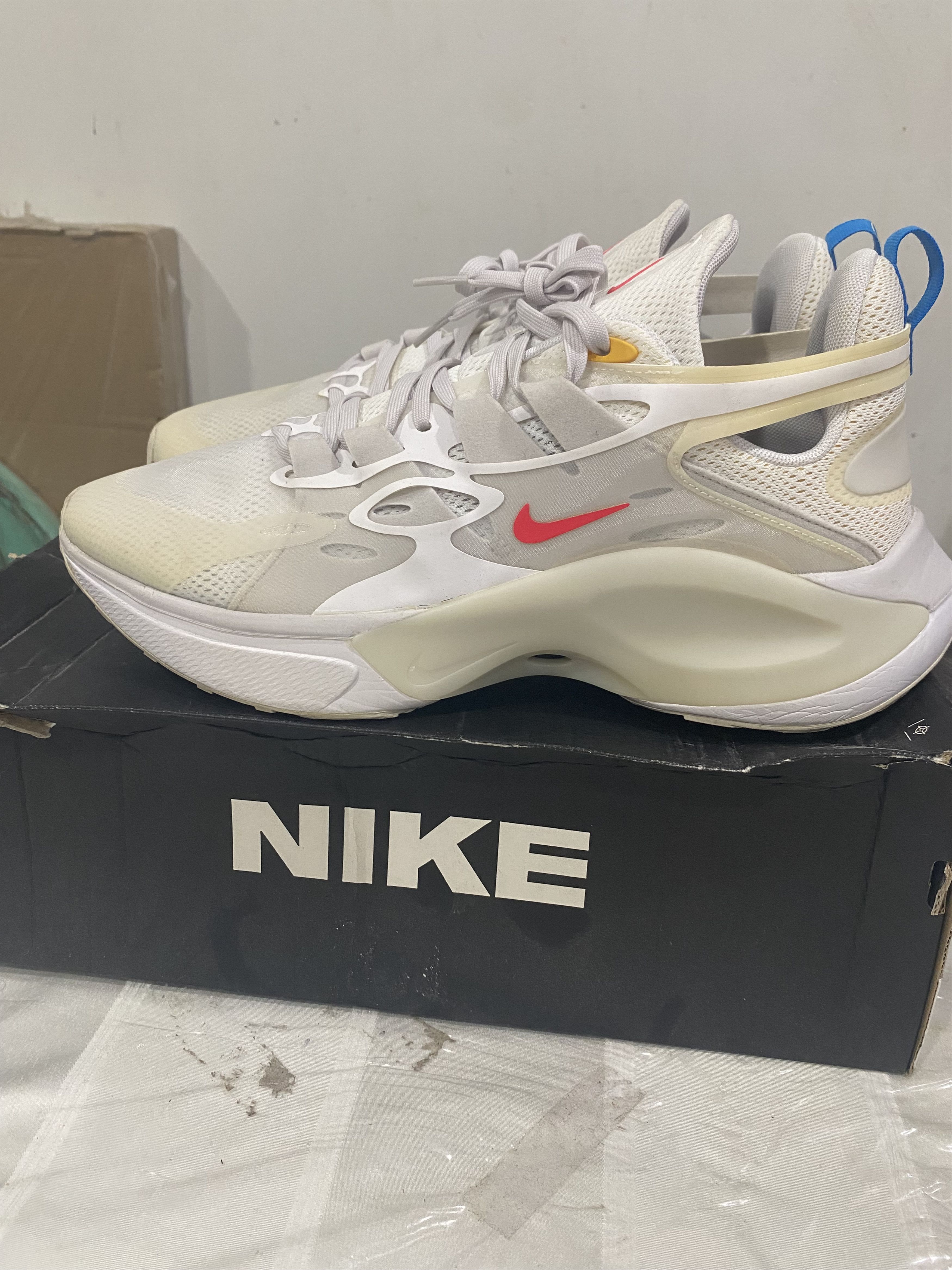 Nike Nike Signal DIMSIX Size US 11 / EU 44 - 2 Thumbnail