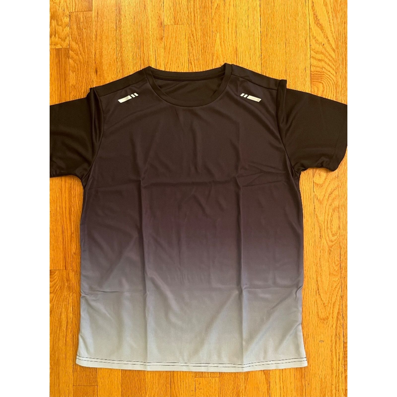 Shein SHEIN Mens Gradient Activewear Set Short Sleeve Tee & Shorts Size US M / EU 48-50 / 2 - 2 Thumbnail