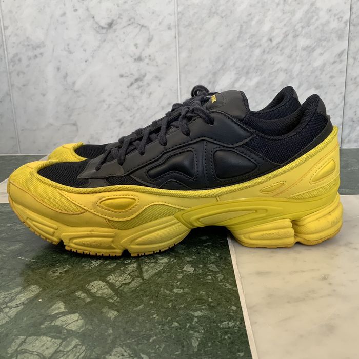 Adidas ozweego online yellow