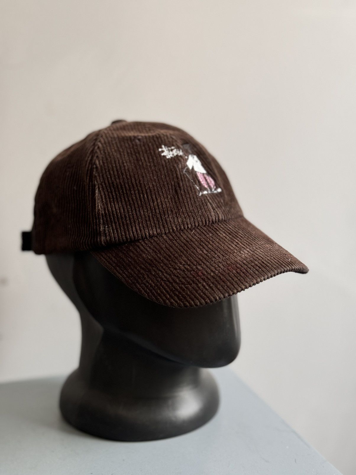 Stussy USA Stussy Velvet Hat gap vintage streetwear Stussy big logo Size ONE SIZE - 1 Thumbnail