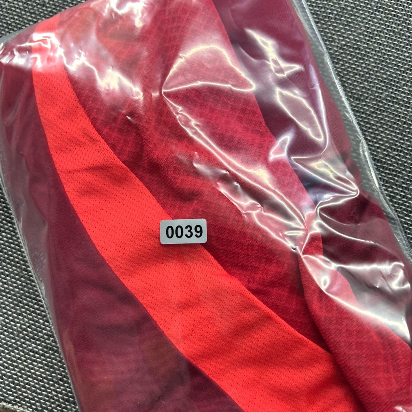 Adidas Manchester United adidas 2XL Home Football Jersey Mens Long Sleeve Red Shirt Size US XXL / EU 58 / 5 - 2 Thumbnail