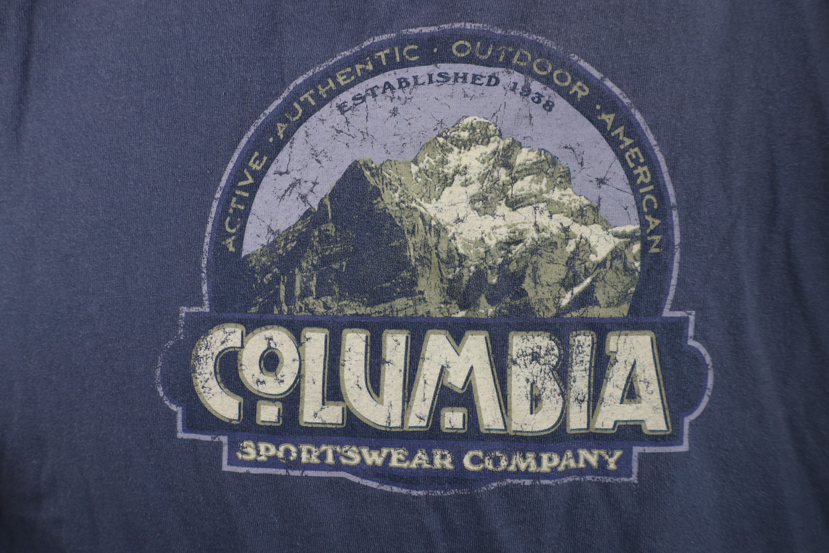 Columbia Vintage 90s Y2K Columbia Spell Out Mountains T-Shirt Blue Size US L / EU 52-54 / 3 - 4 Thumbnail