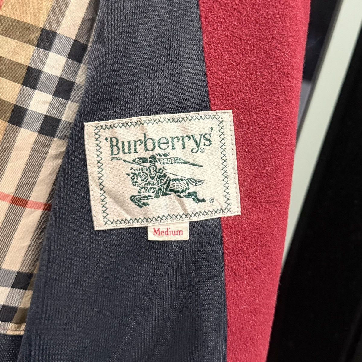 Burberry Vintage Burberry’s Fleece Zipped Jacket / Coat Size M / US 6-8 / IT 42-44 - 16 Thumbnail