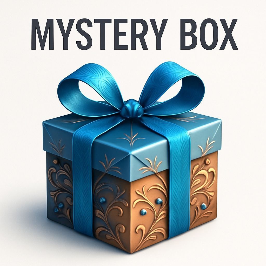 Other Women’s 5 lb Mystery Box | Size S/M Clothing & Accessories B Size M / US 6-8 / IT 42-44 - 1 Preview