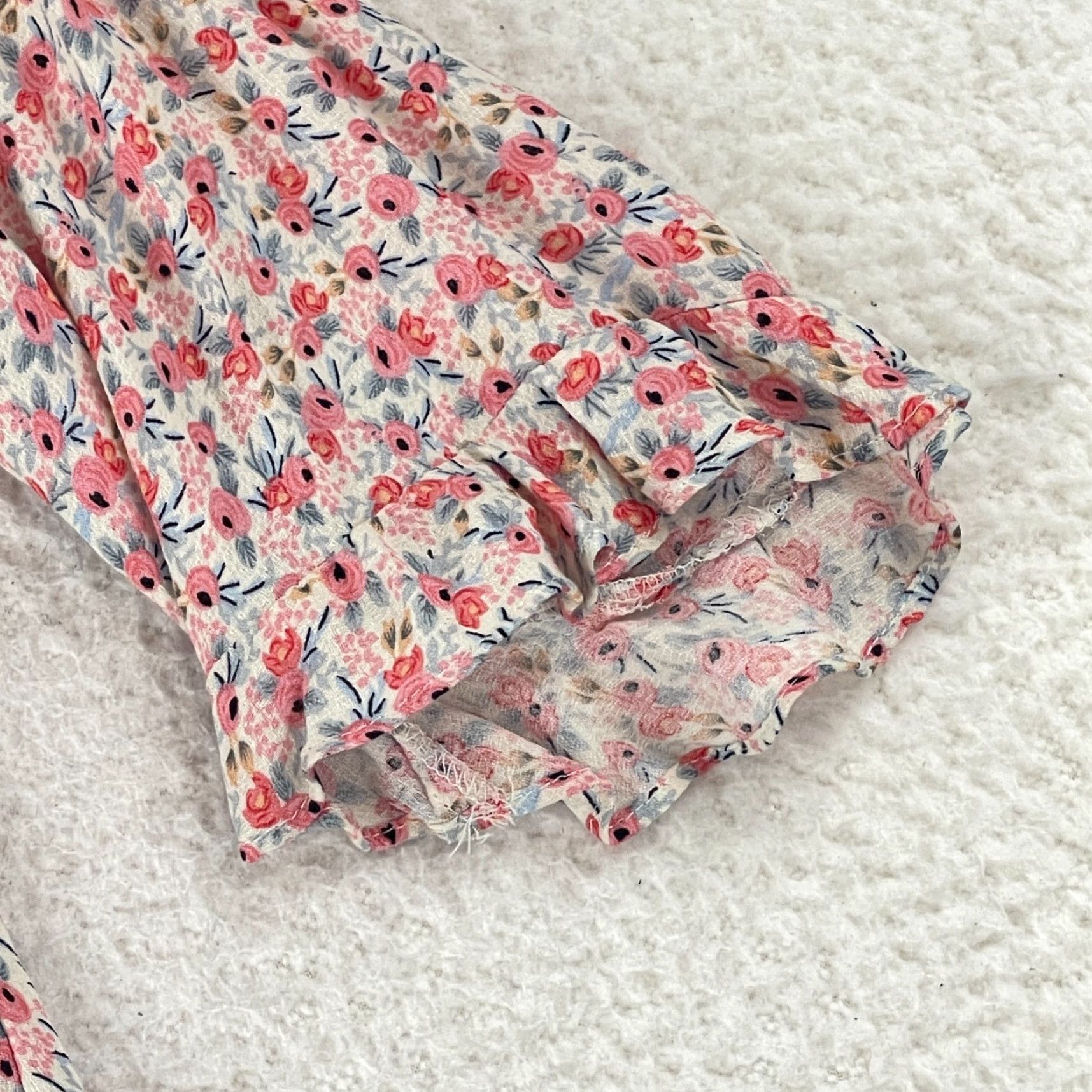 Cynthia Rowley Cynthia Rowley Pink Floral Print Peplum Shirt Womens V-Neck 3/4 Sleeve Size Small Size S / US 4 / IT 40 - 5 Thumbnail