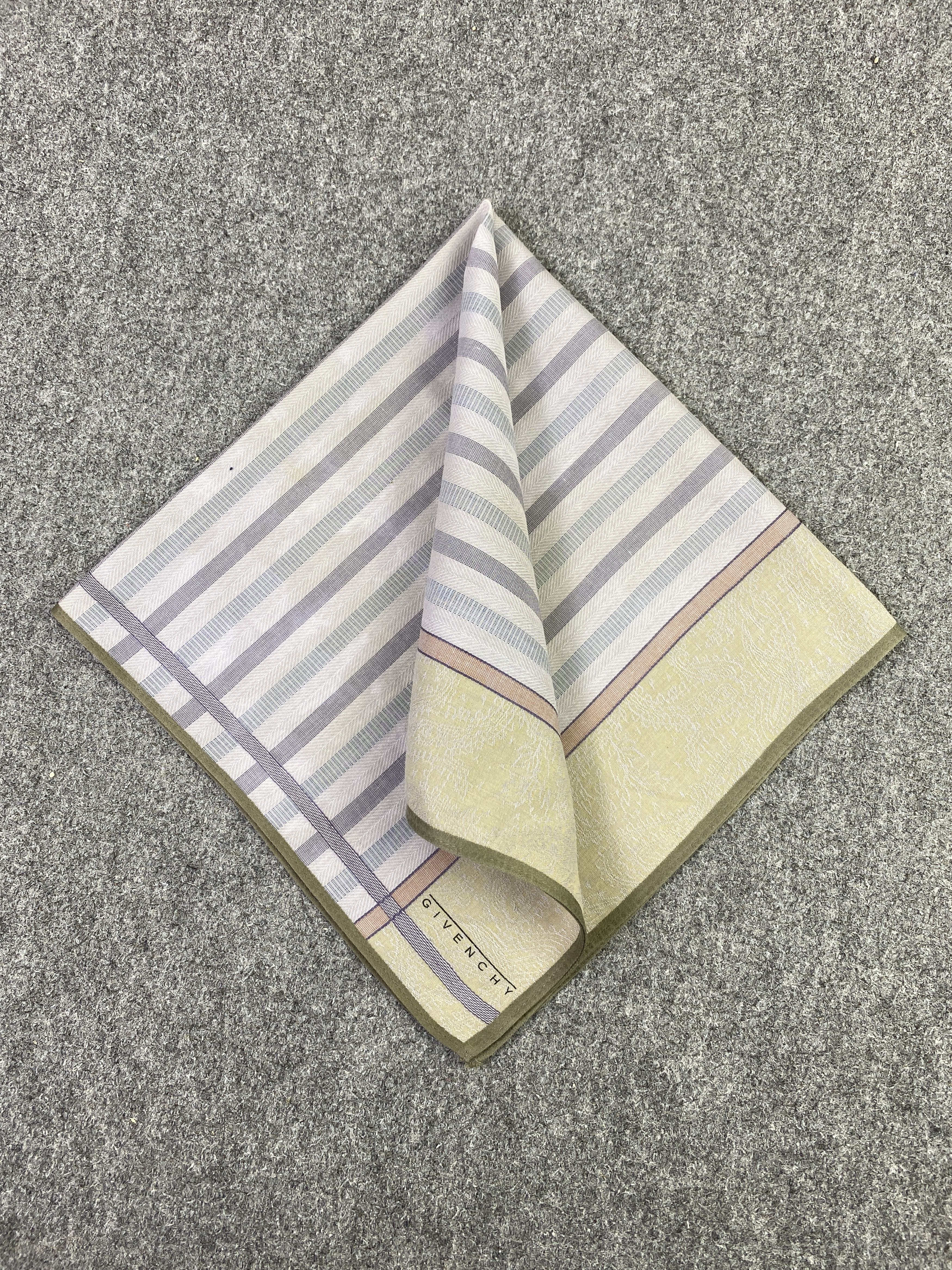 Givenchy Vintage Givenchy Handkerchief / Neckerchief KT0219 Size ONE SIZE - 3 Thumbnail