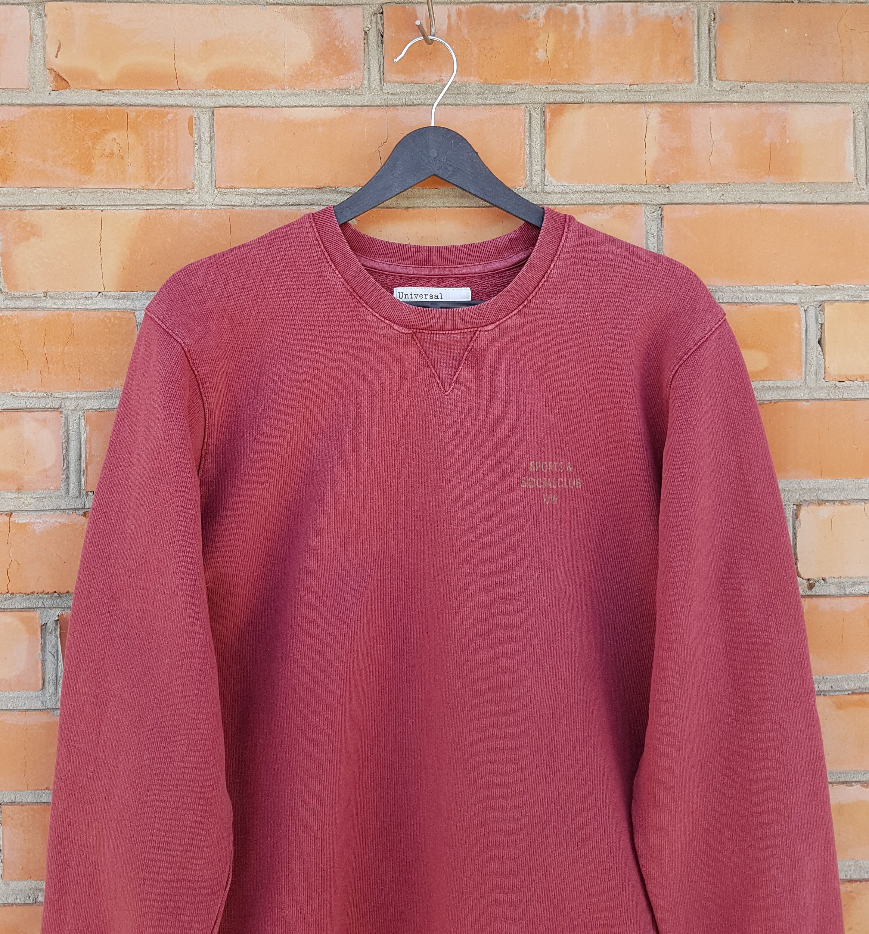 Universal Works Universal Works Sports & Social Club Sweatshirt sz S Size US S / EU 44-46 / 1 - 3 Thumbnail
