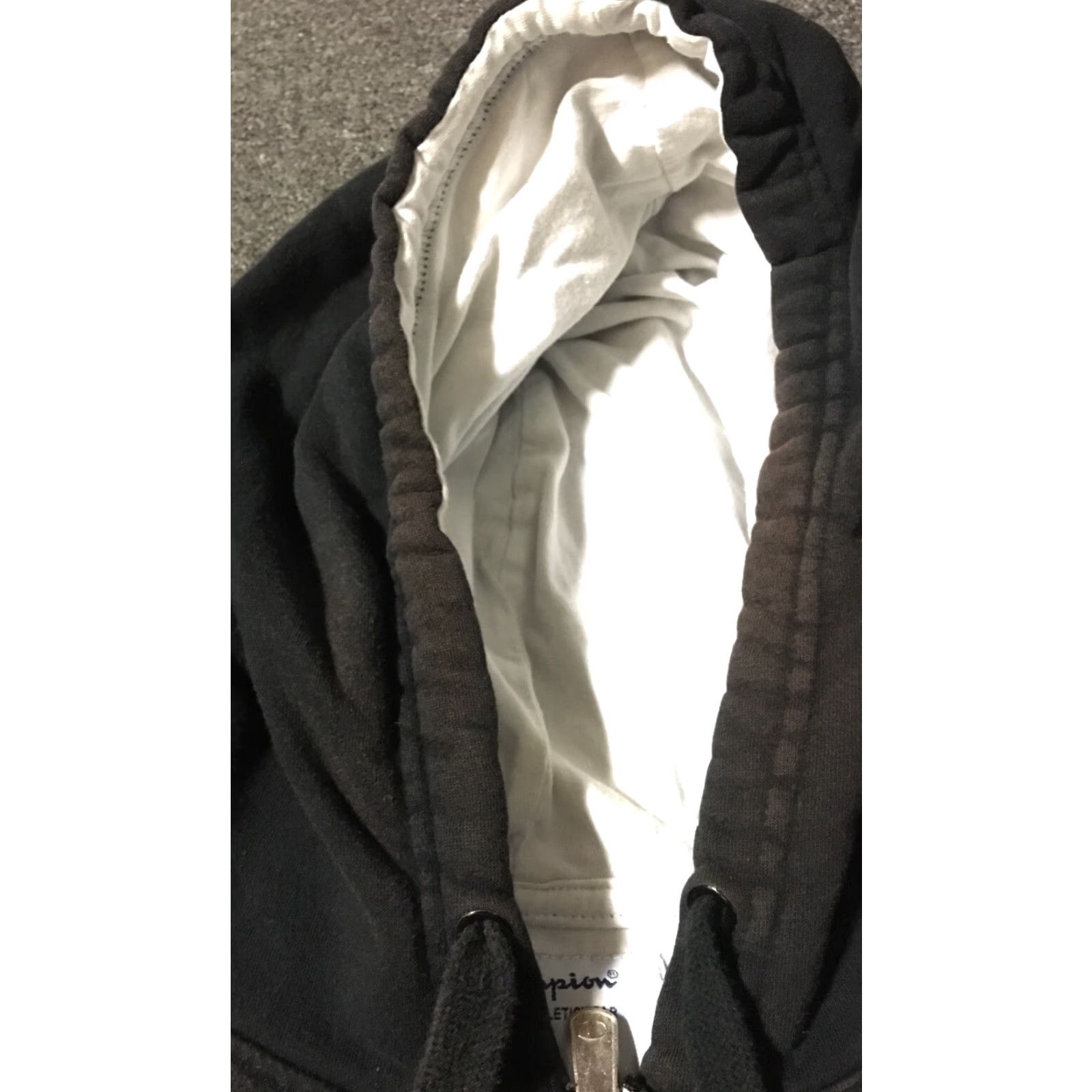 Champion VINTAGE Champion Hoodie XXL Black Distressed Faded Zip Hoodie Men 2XL Grunge Punk Travis Scott 90s Size US XXL / EU 58 / 5 - 7 Thumbnail
