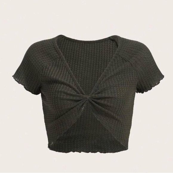 Cider NWOT (XS) Cider Hunter green crop top Size XS / US 0-2 / IT 36-38 - 1 Thumbnail