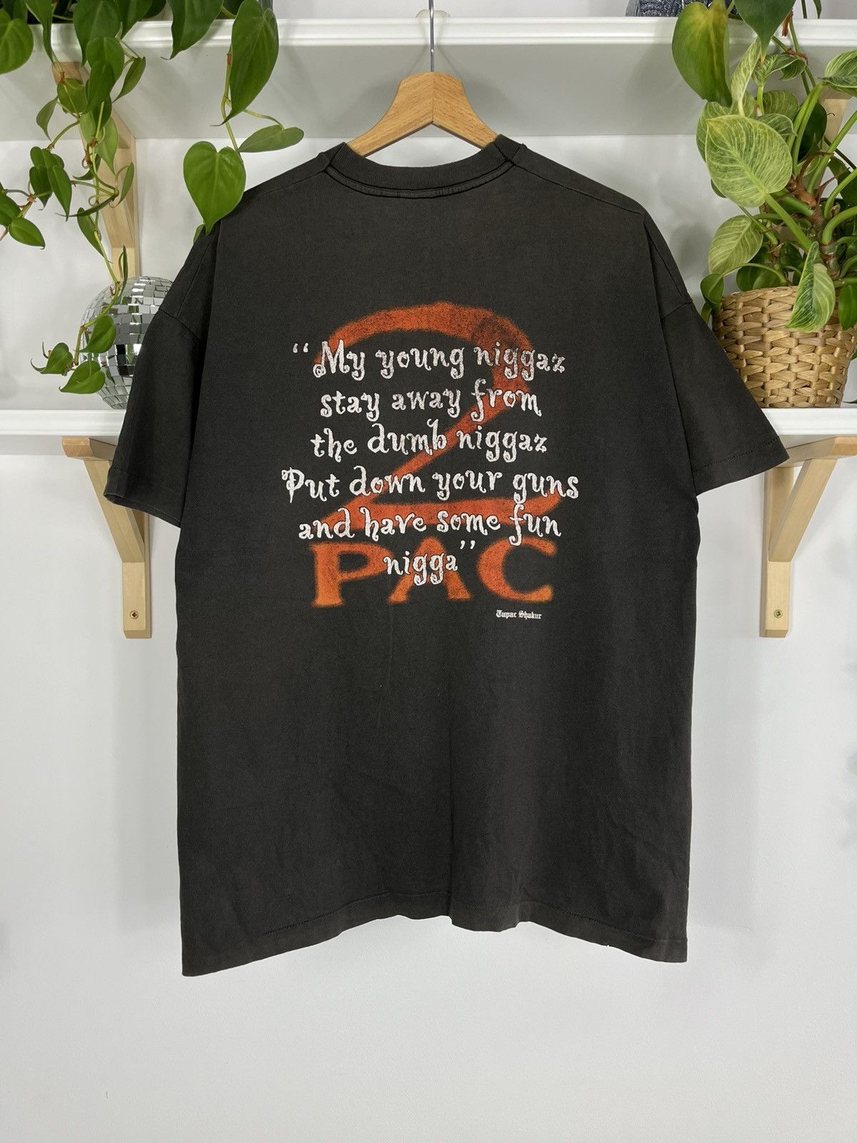 Death Row Records × Rap Tees × Vintage ©1997 Tupac Shakur “My Niggaz“ vintage 90s 2pac Size US XL / EU 56 / 4 - 2 Thumbnail