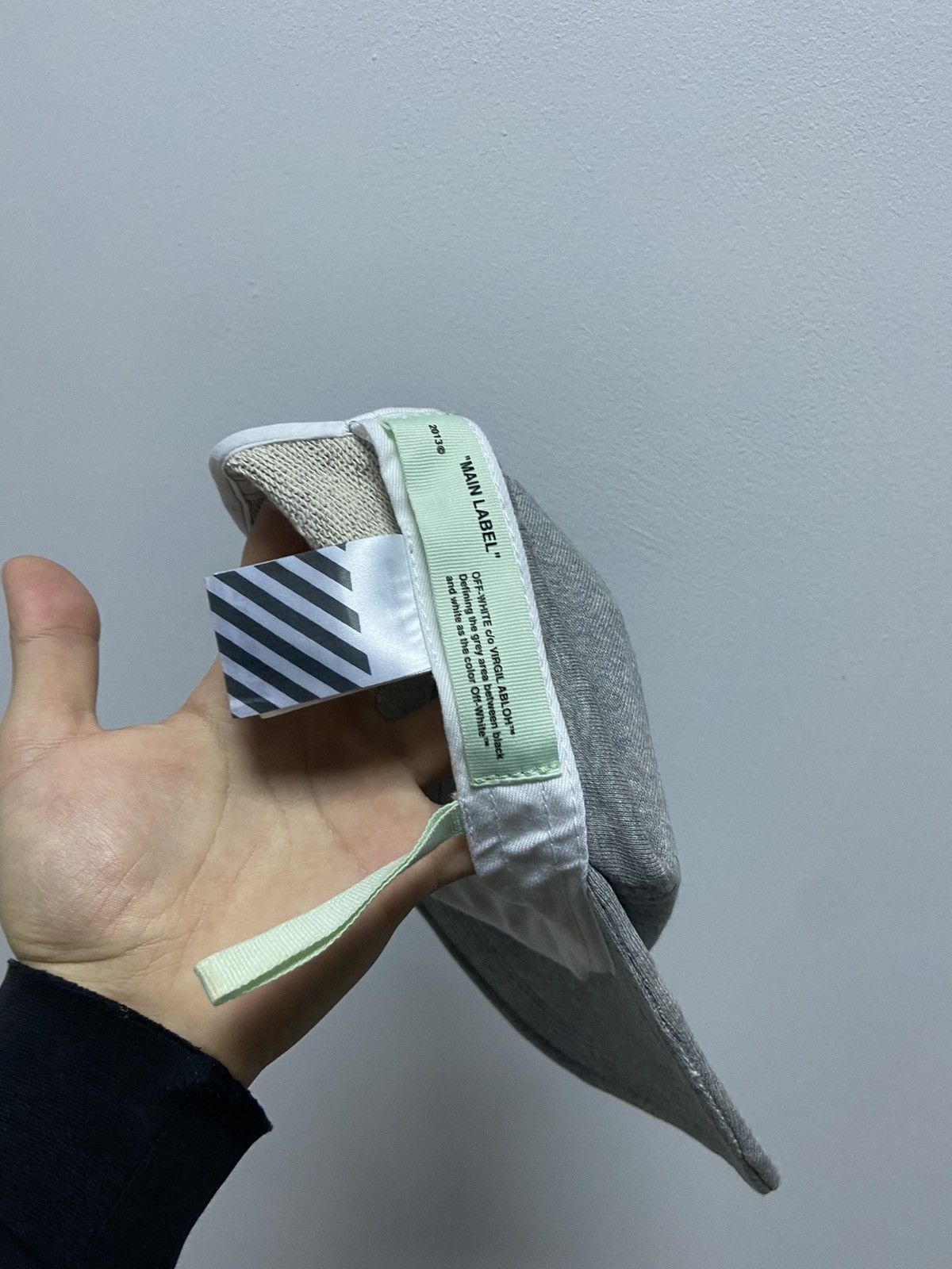 Off-White Off white "woman" cap 5 panel SnapBack big logo Size ONE SIZE - 8 Thumbnail