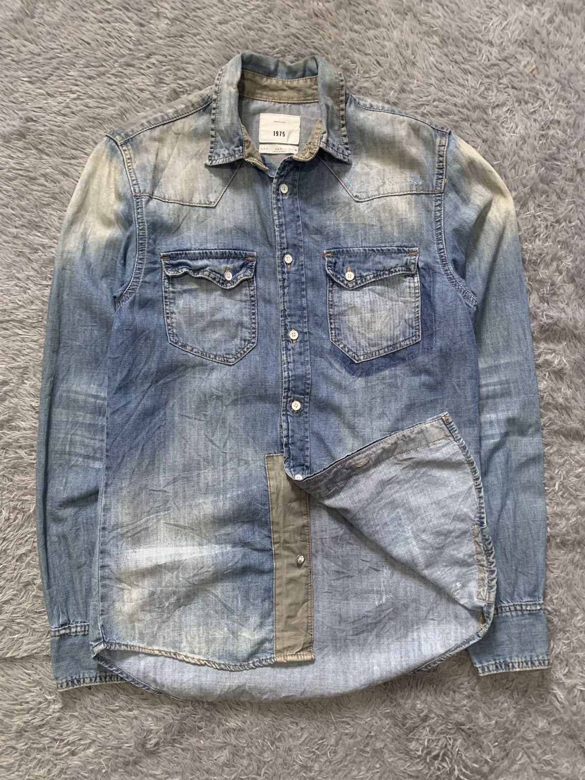 The 1975 The 1975 Distressed Denim Long Shirt by Zara Size US S / EU 44-46 / 1 - 2 Thumbnail