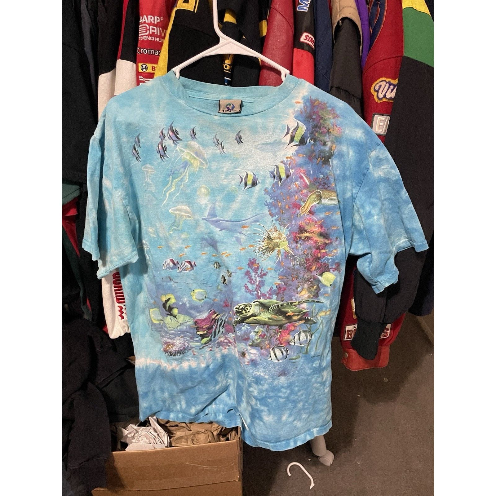 Liquid Blue Size L- VTG Liquid Blue Coral Reef Sea Life Tie Dye T Shirt Size US L / EU 52-54 / 3 - 1 Thumbnail