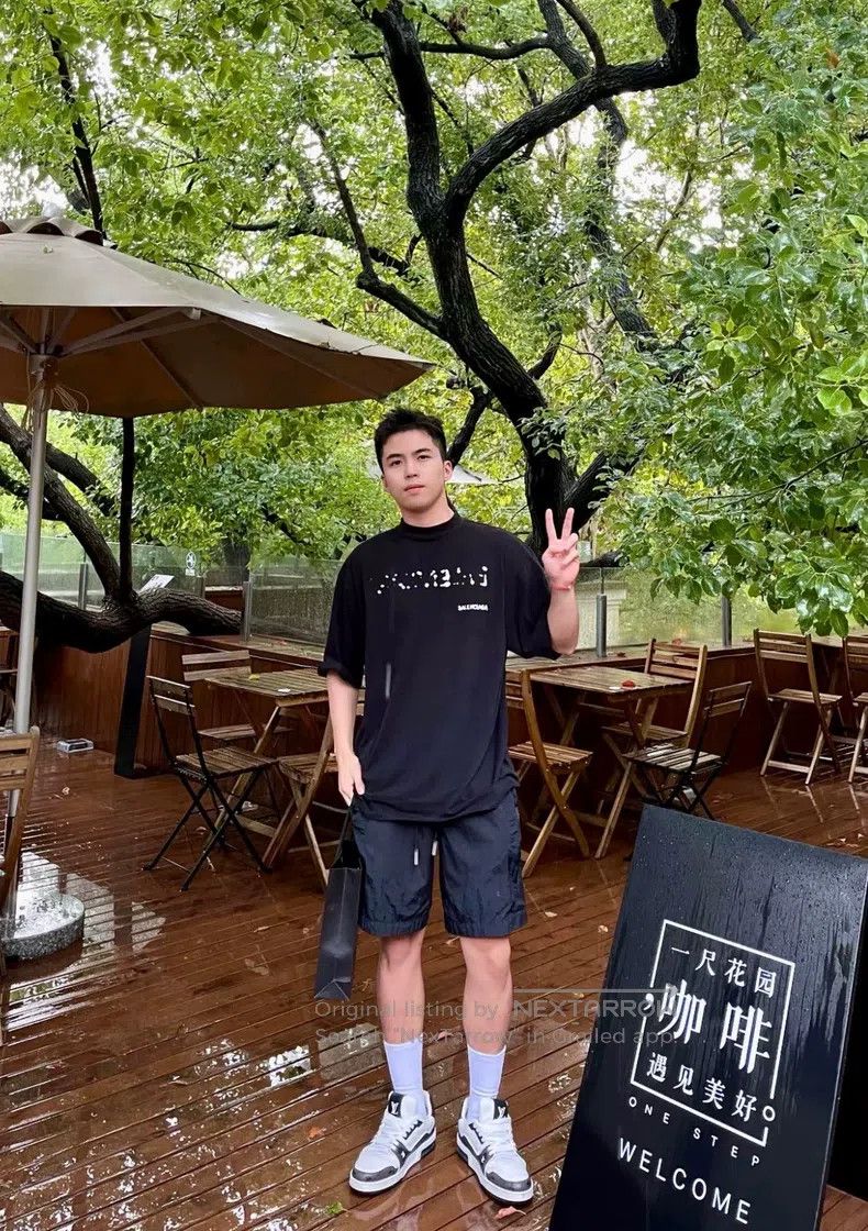 Balenciaga Balenciaga Logo Letter Print Round Neck Short Sleeve T-Shi Size US M / EU 48-50 / 2 - 8 Thumbnail