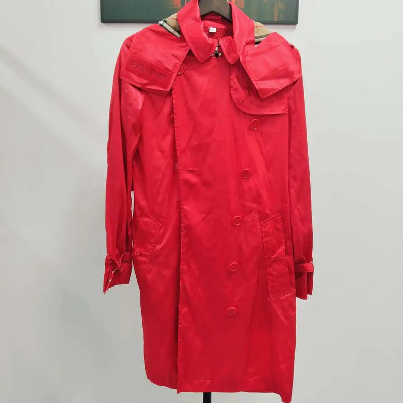 Burberry Burberry Red Long Trench Coat for Women Size M / US 6-8 / IT 42-44 - 1 Thumbnail