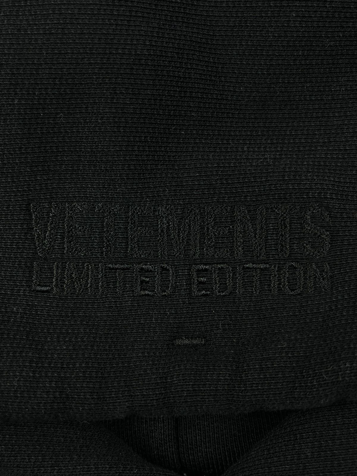 Vetements SS22 Vetements Translation Label Side Tag Logo Hoodie Black Size US L / EU 52-54 / 3 - 6 Thumbnail