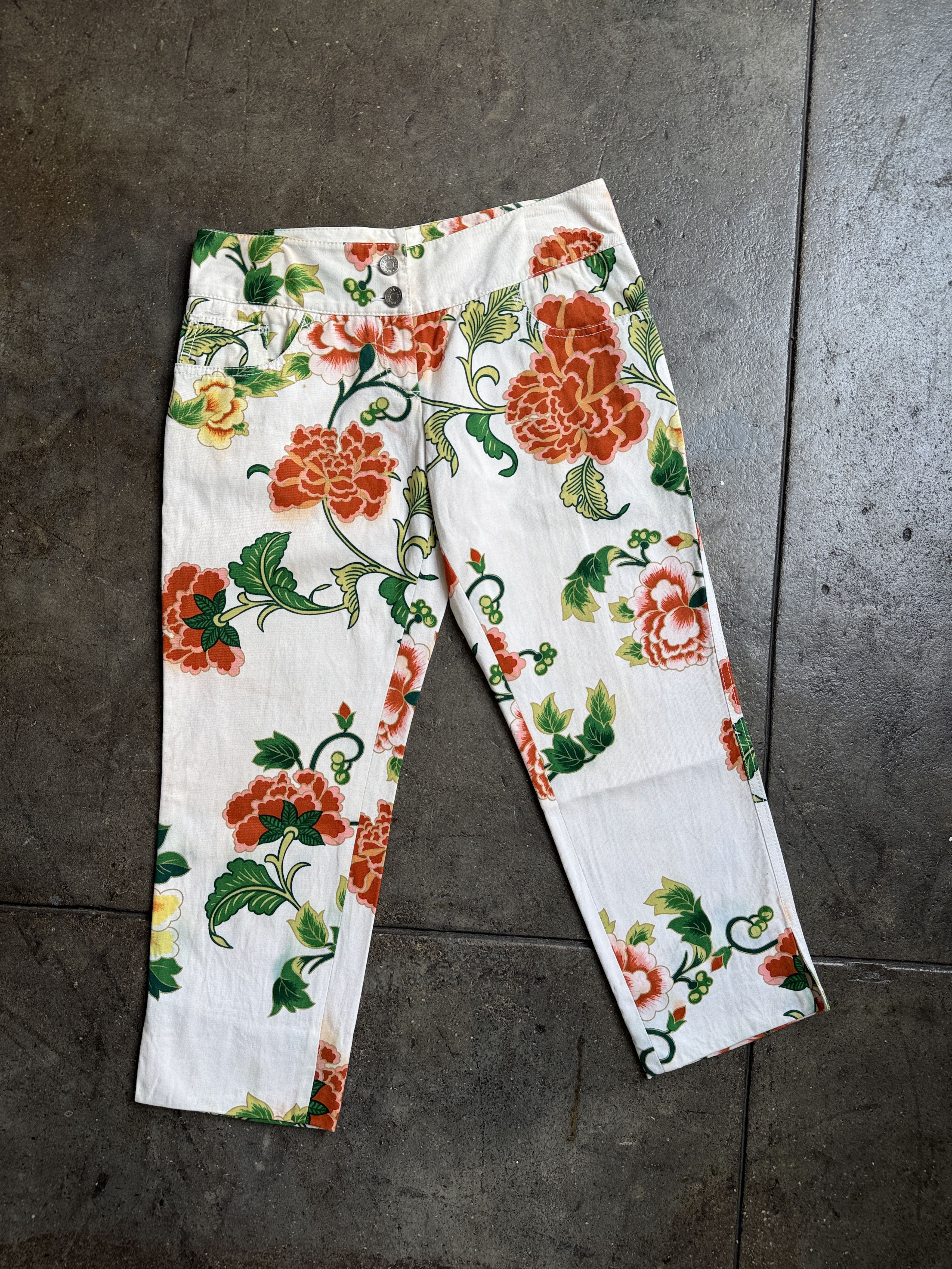 Dolce & Gabbana 1998 !! Dolce Gabbanna Capri Jeans w/ Gold DG on the Butt Size 27" / US 4 / IT 40 - 5 Thumbnail