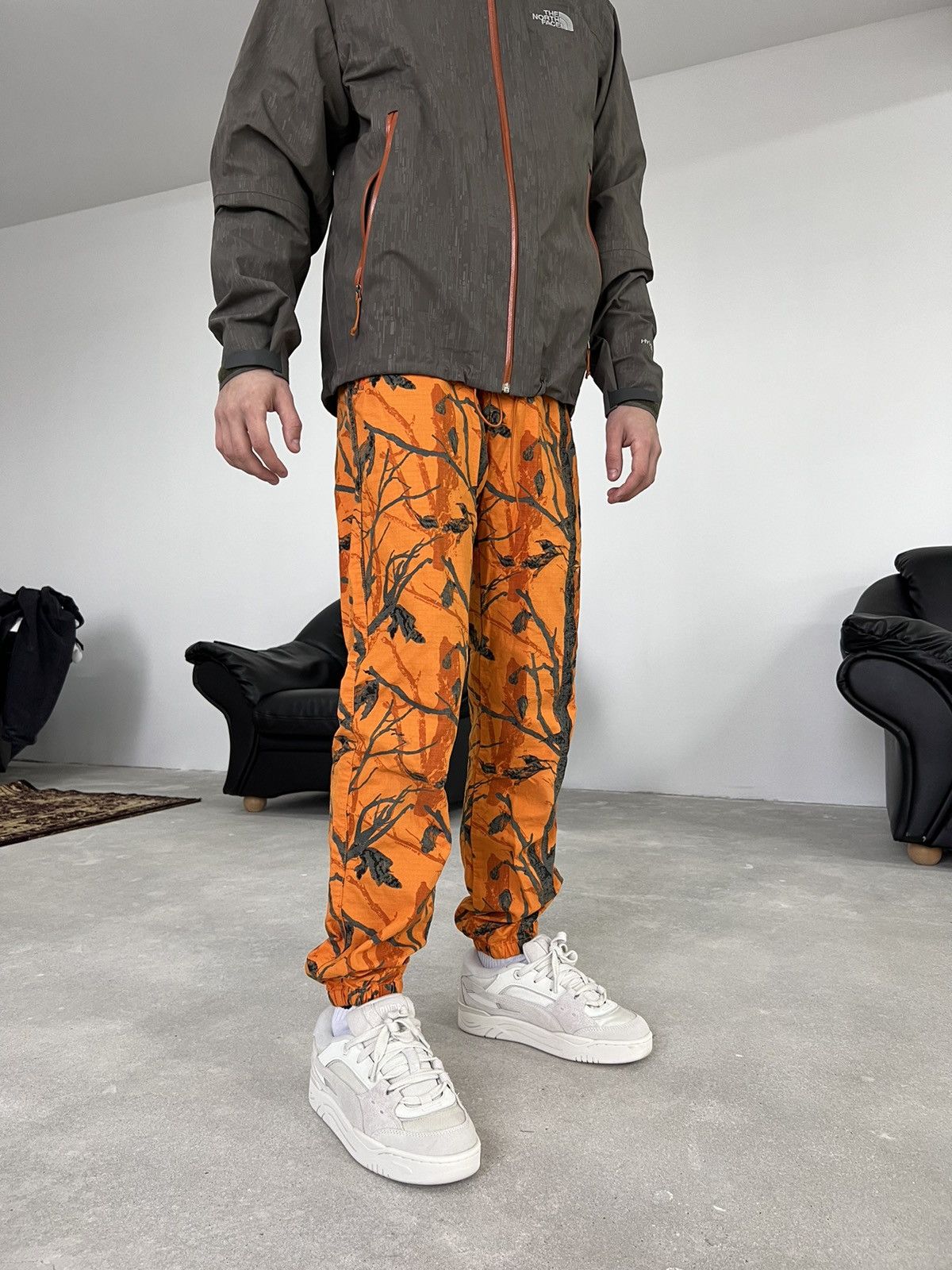 Vintage Carhartt WIP Pants Joggers Valiant