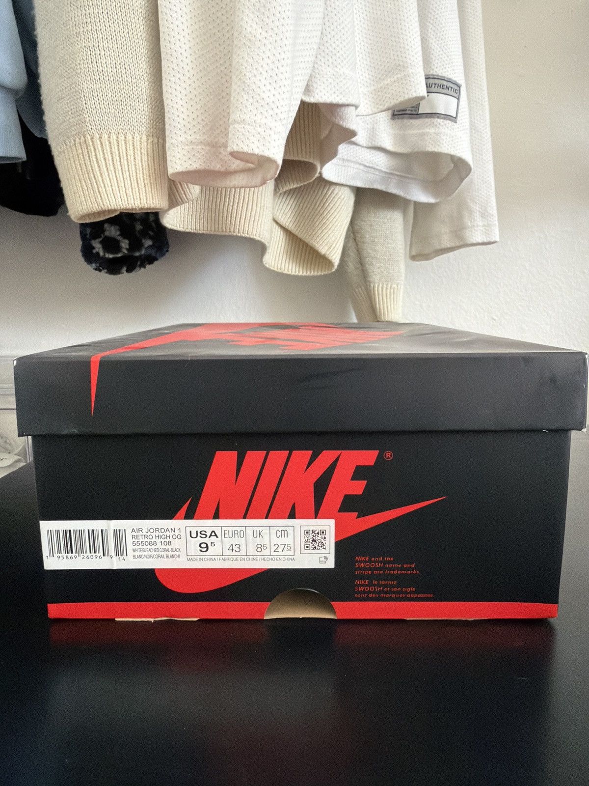 Jordan Brand Air Jordan 1 Retro High og ‘Stage Haze’ Size US 9.5 / EU 42-43 - 6 Thumbnail