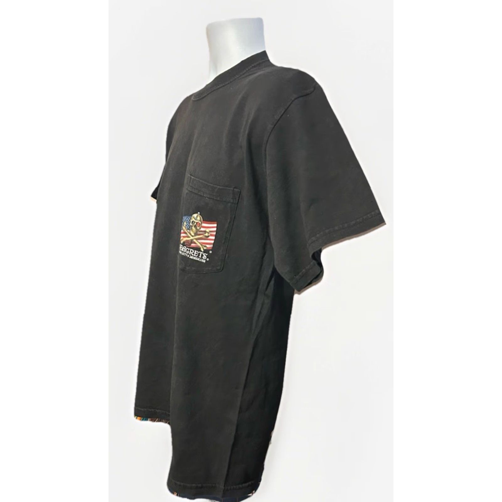 Gildan VINTAGE Gildan T-Shirt Seagrets Ocean City Jamaica USA Bike Week 2004 Black Short Sleeve Men M XS? Size US M / EU 48-50 / 2 - 5 Thumbnail