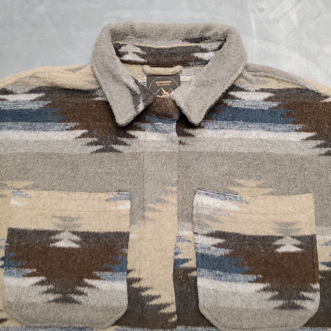 Vintage VINTAGE Outdoor Collection Aztec Fleece Shirt Jacket Shacket Button-Up Wool blend Red Multiolor Plaid Women's S Mens Size S / US 4 / IT 40 - 3 Thumbnail