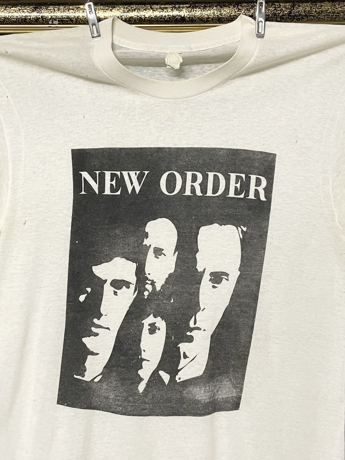 Vintage Vintage 80s New Order Post Punk Single Stitch Rare Find Tee Size US M / EU 48-50 / 2 - 3 Thumbnail