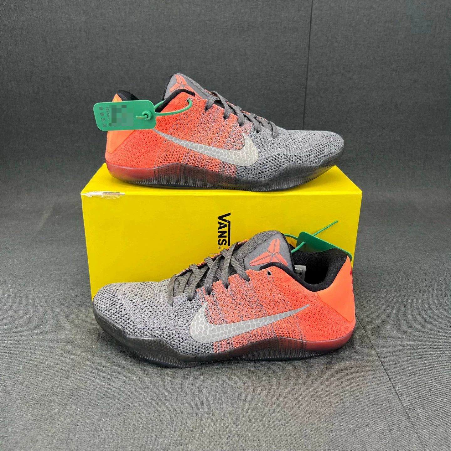 Nike zk11 BHM 42.5 Mint Original Box Size US 9.5 / EU 42-43 - 2 Thumbnail